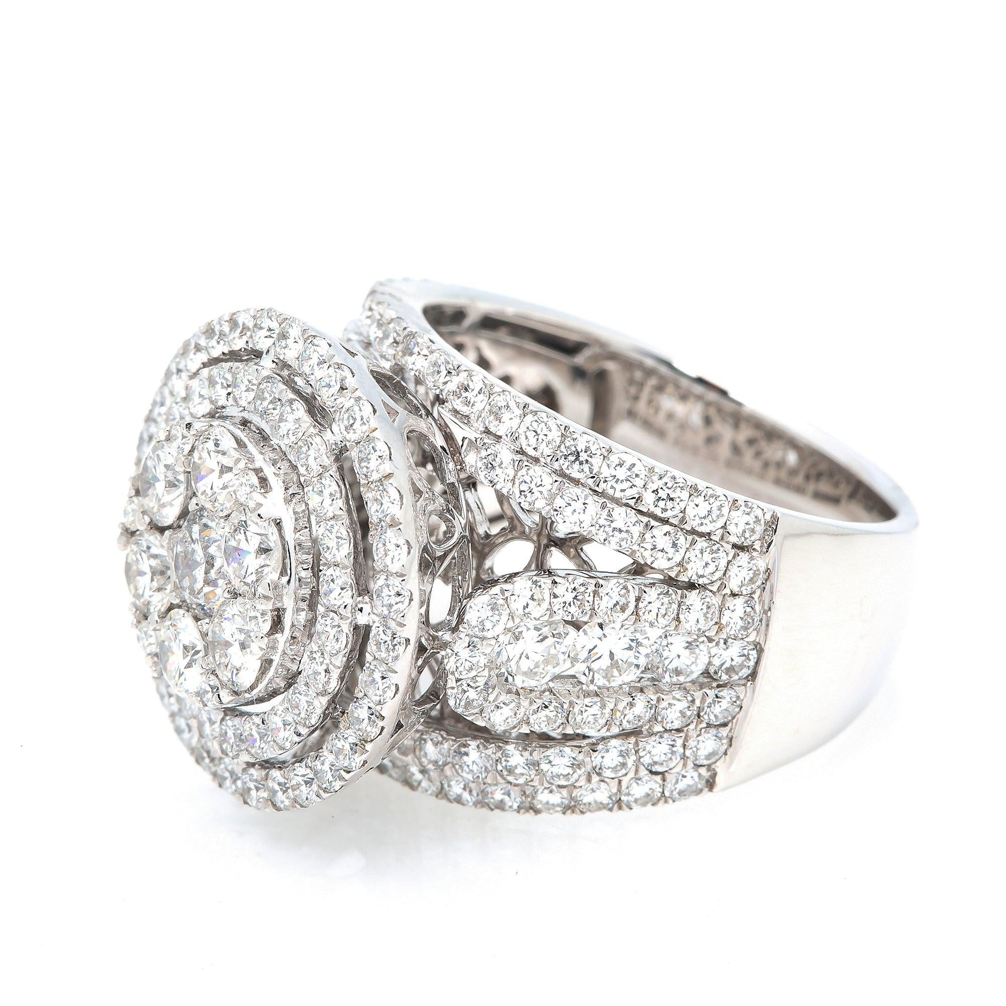 14K WHITE GOLD DIAMOND CLUSTER ENGAGEMENT RING 4.00 CT