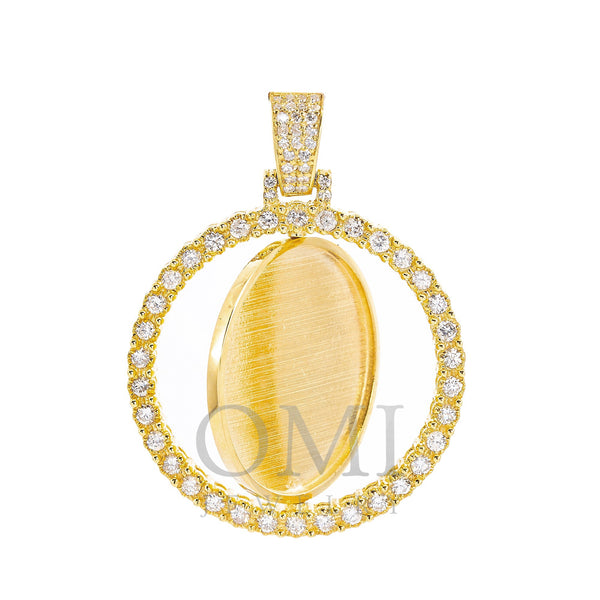 YELLOW GOLD AND DIAMOND ROUND PICTURE PENDANT WITH 1.25CT DIAMONDS