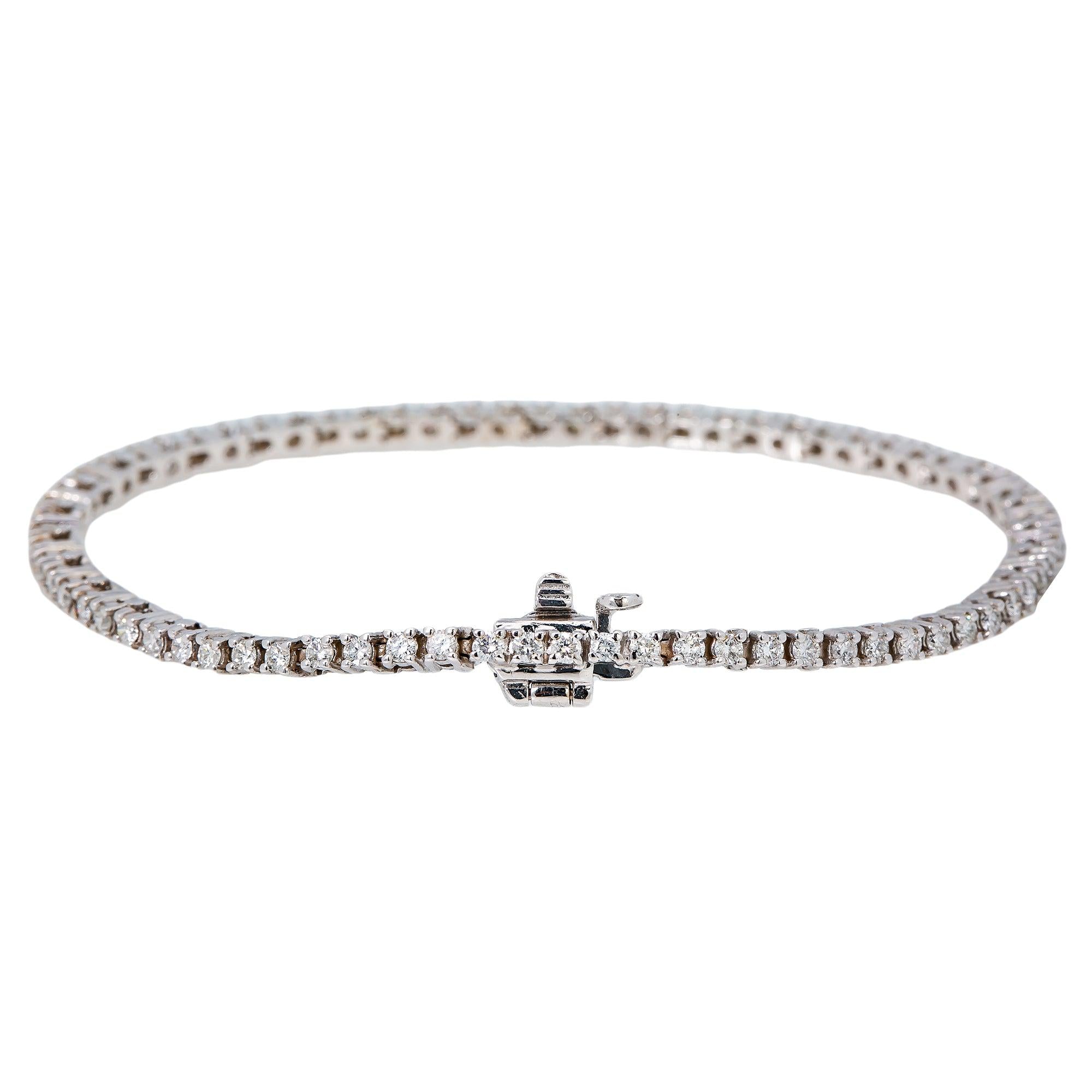 14K WHITE GOLD TENNIS BRACELET WITH 1.79 CT DIAMONDS