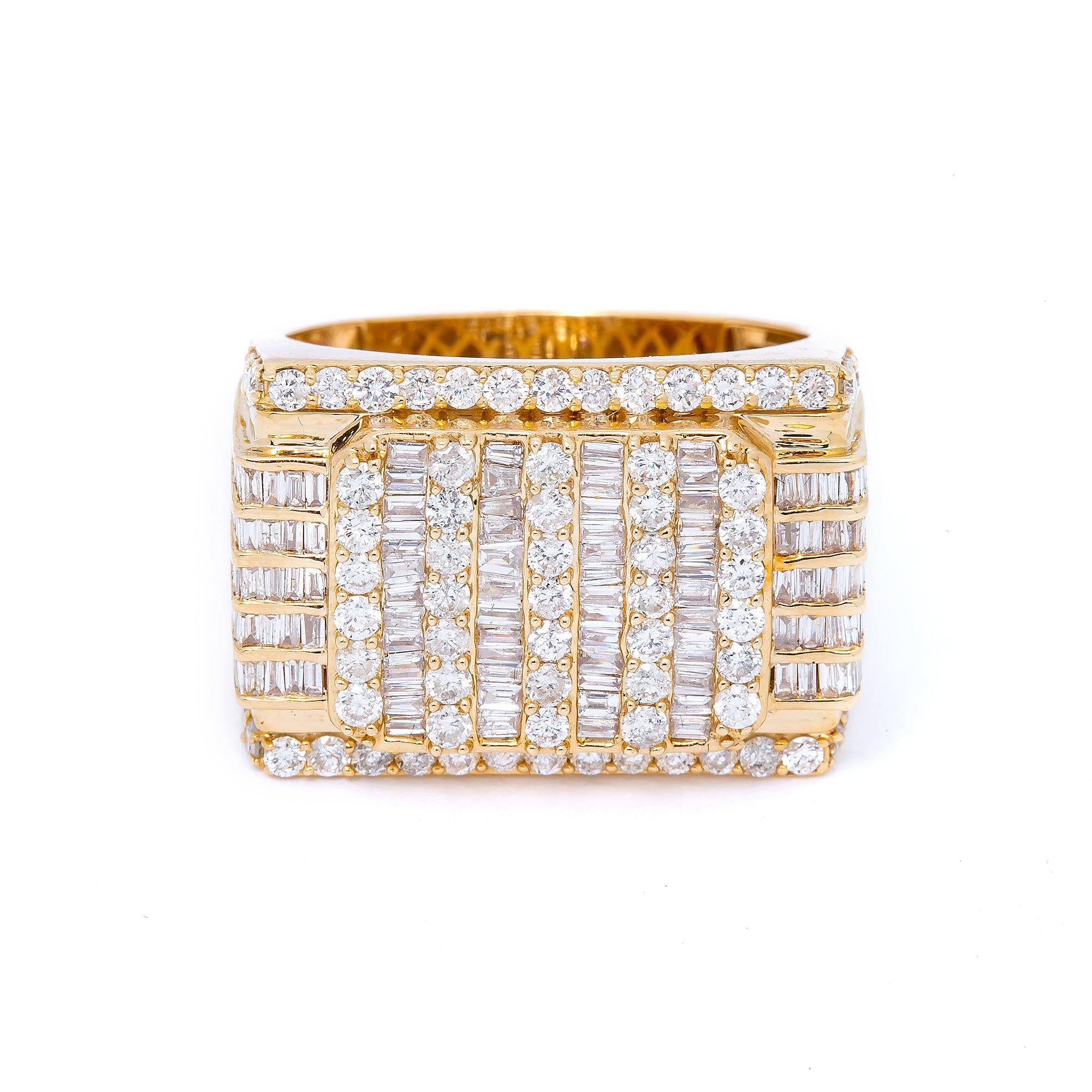 14K YELLOW GOLD RING WITH 2.60 CT  DIAMONDS