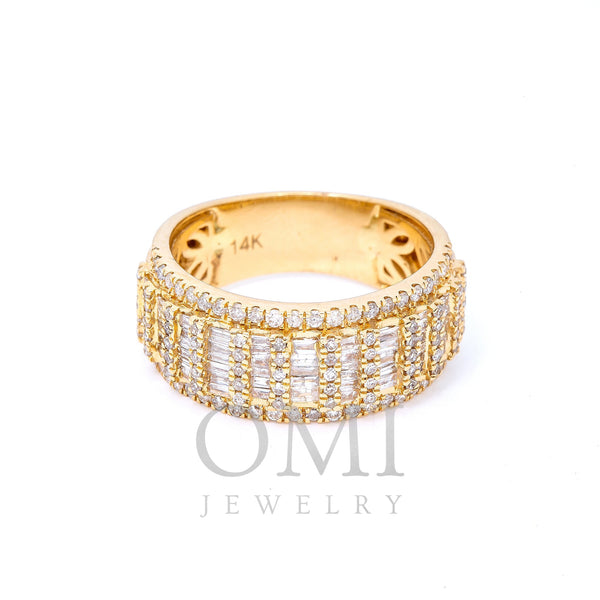 14K YELLOW GOLD RING WITH 1.07 CT BAGUETTE DIAMONDS