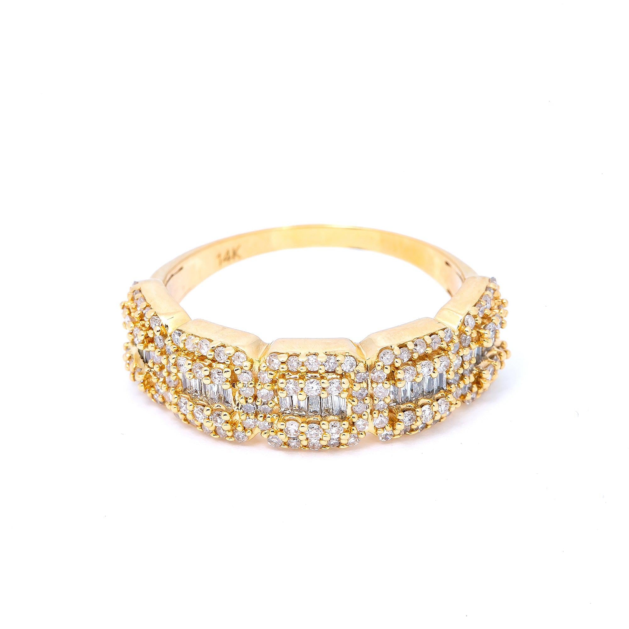 14K YELLOW GOLD RING WITH 0.98 CT BAGUETTE DIAMONDS
