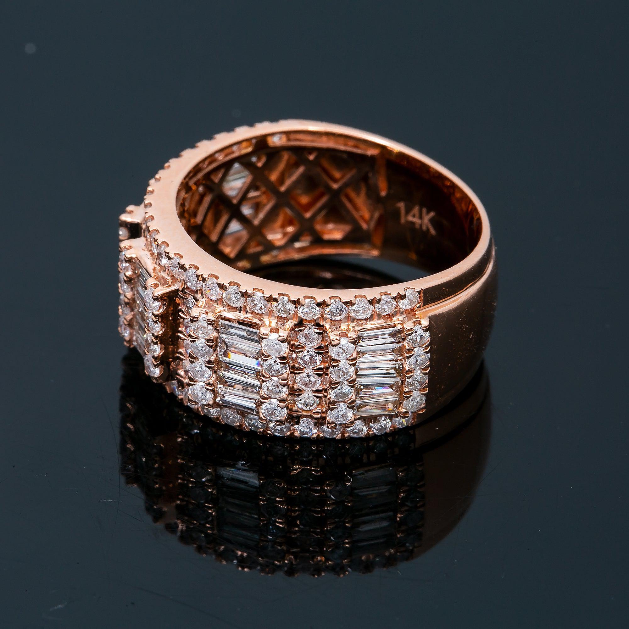 14K ROSE GOLD RING WITH 2.93 CT BAGUETTE DIAMONDS