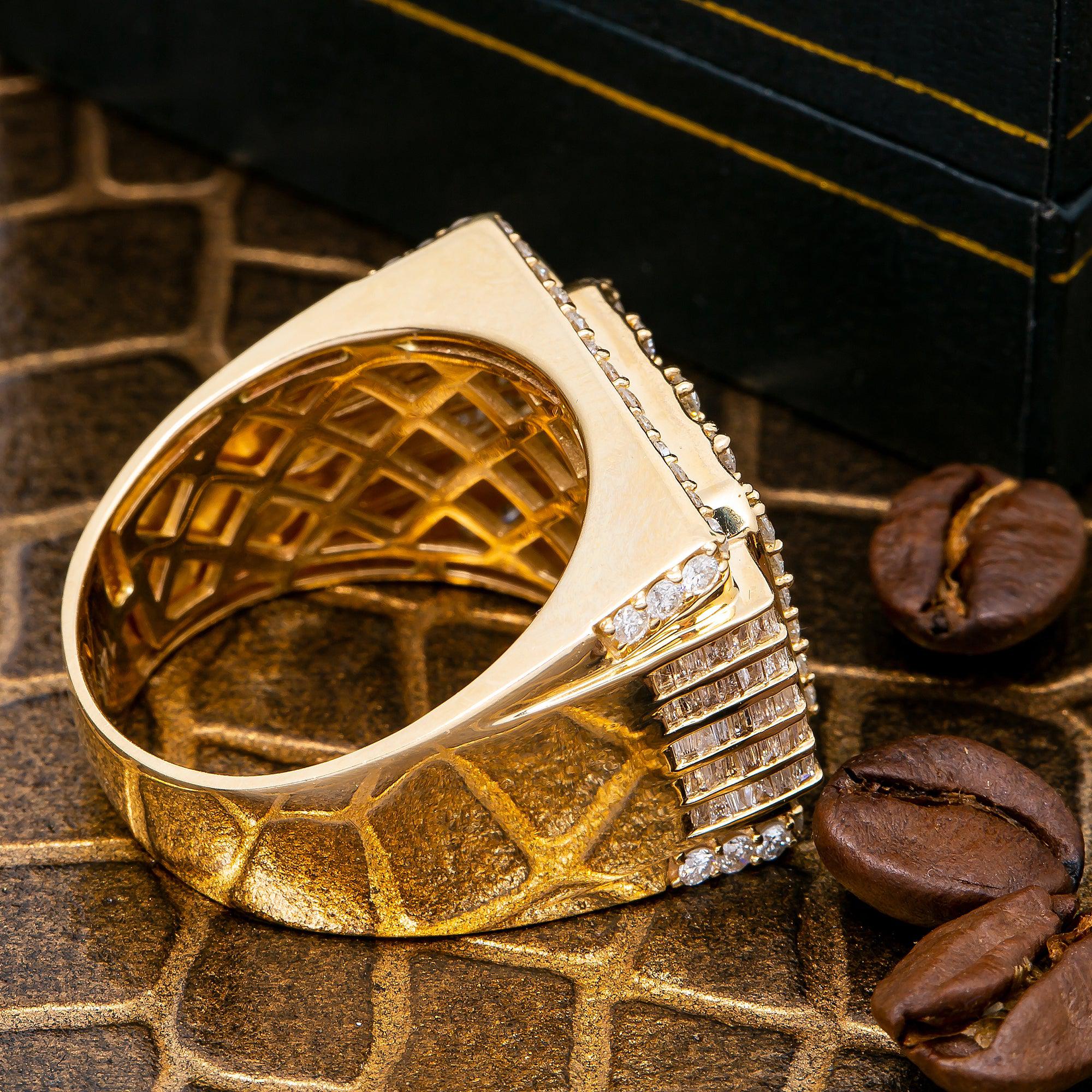 14K YELLOW GOLD RING WITH 2.60 CT  DIAMONDS