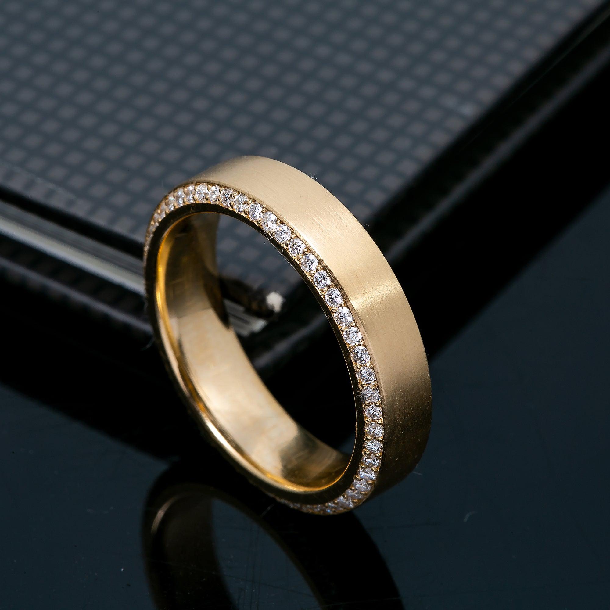 14K YELLOW GOLD RING WITH 0.98 CT  DIAMONDS
