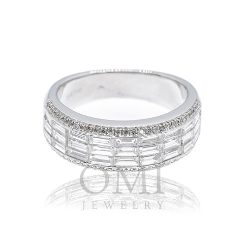 18K White Gold Ladies Ring with 0.19 CT Diamonds