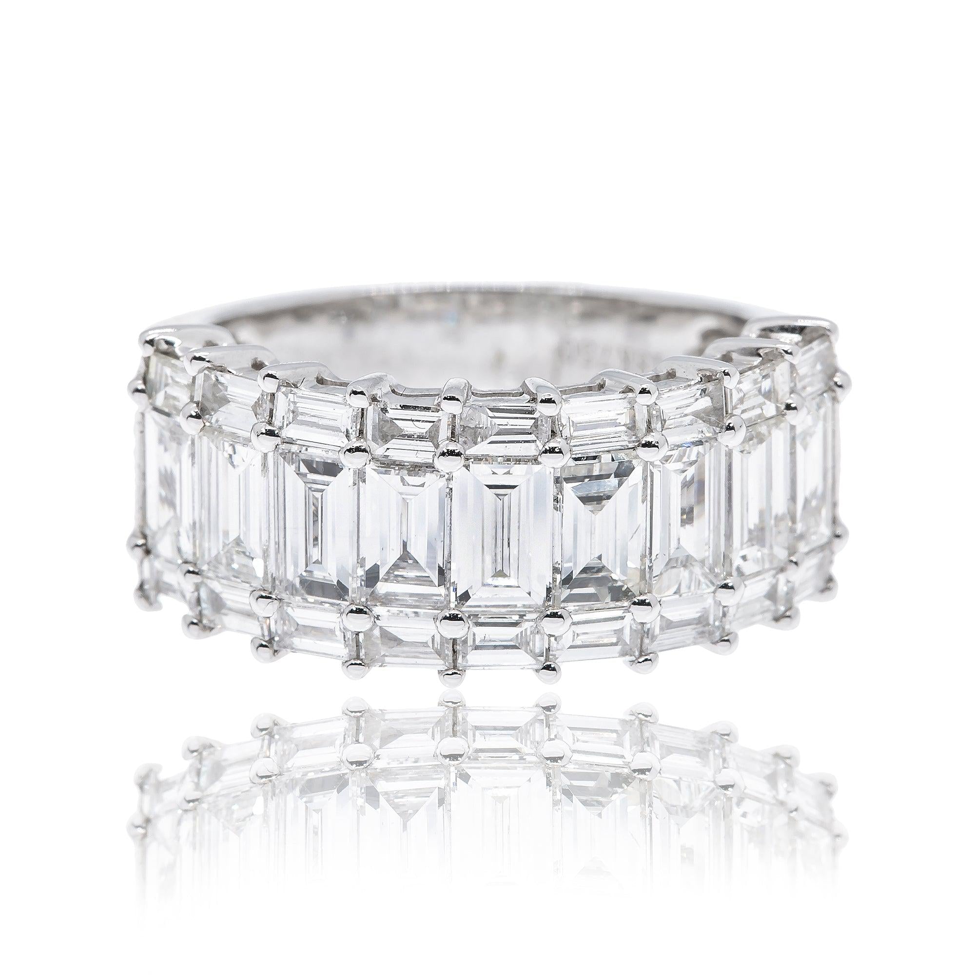 18K White Gold Ladies Ring with 3.61 CT Diamonds