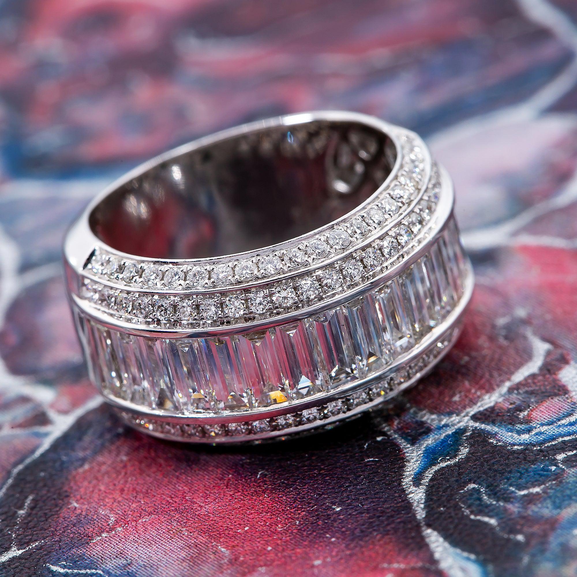 18K White Gold Ladies Ring with 3.11 CT Diamonds