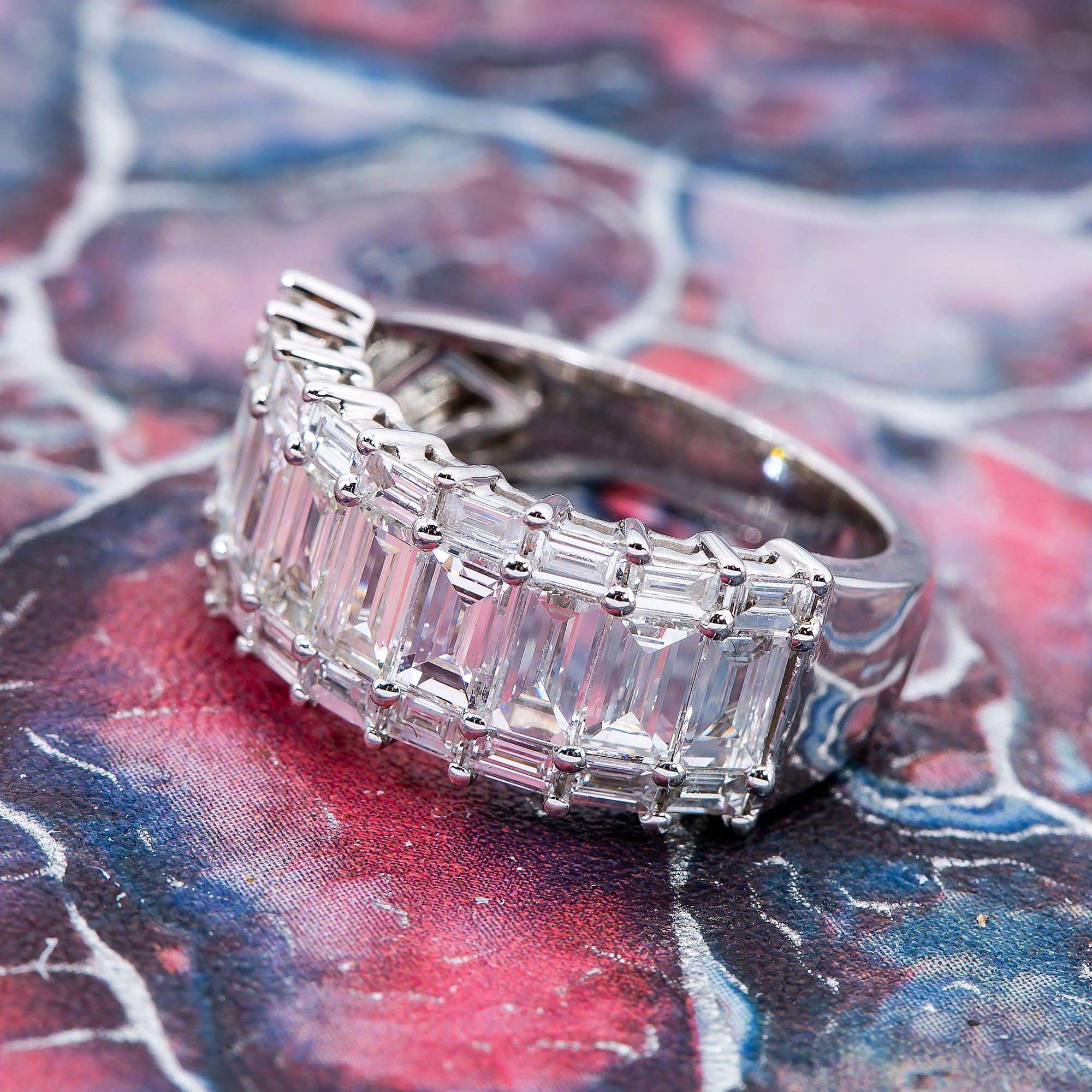 18K White Gold Ladies Ring with 3.61 CT Diamonds