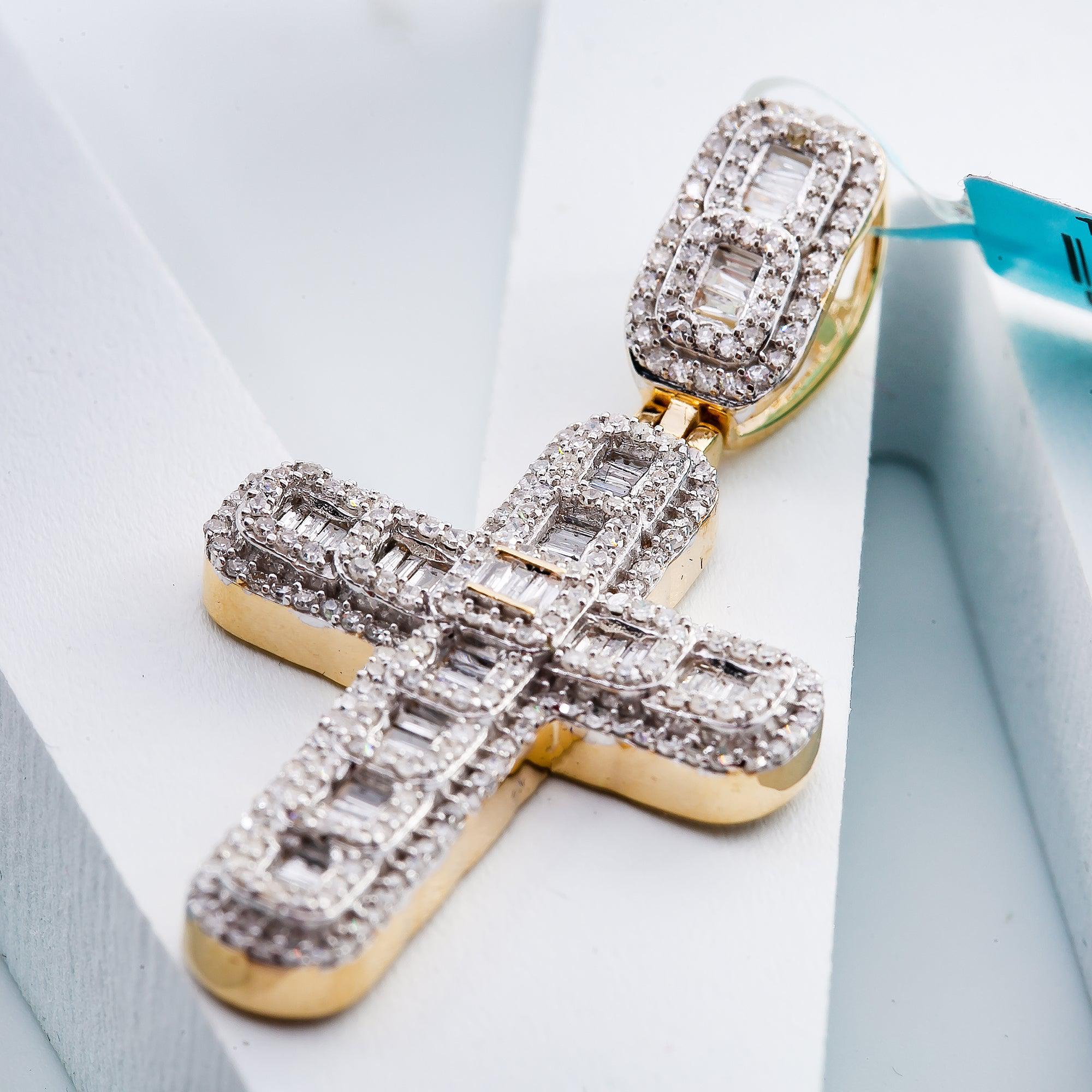 Unisex 14K Yellow Gold Cross Pendant with 1.00 CT  Diamonds