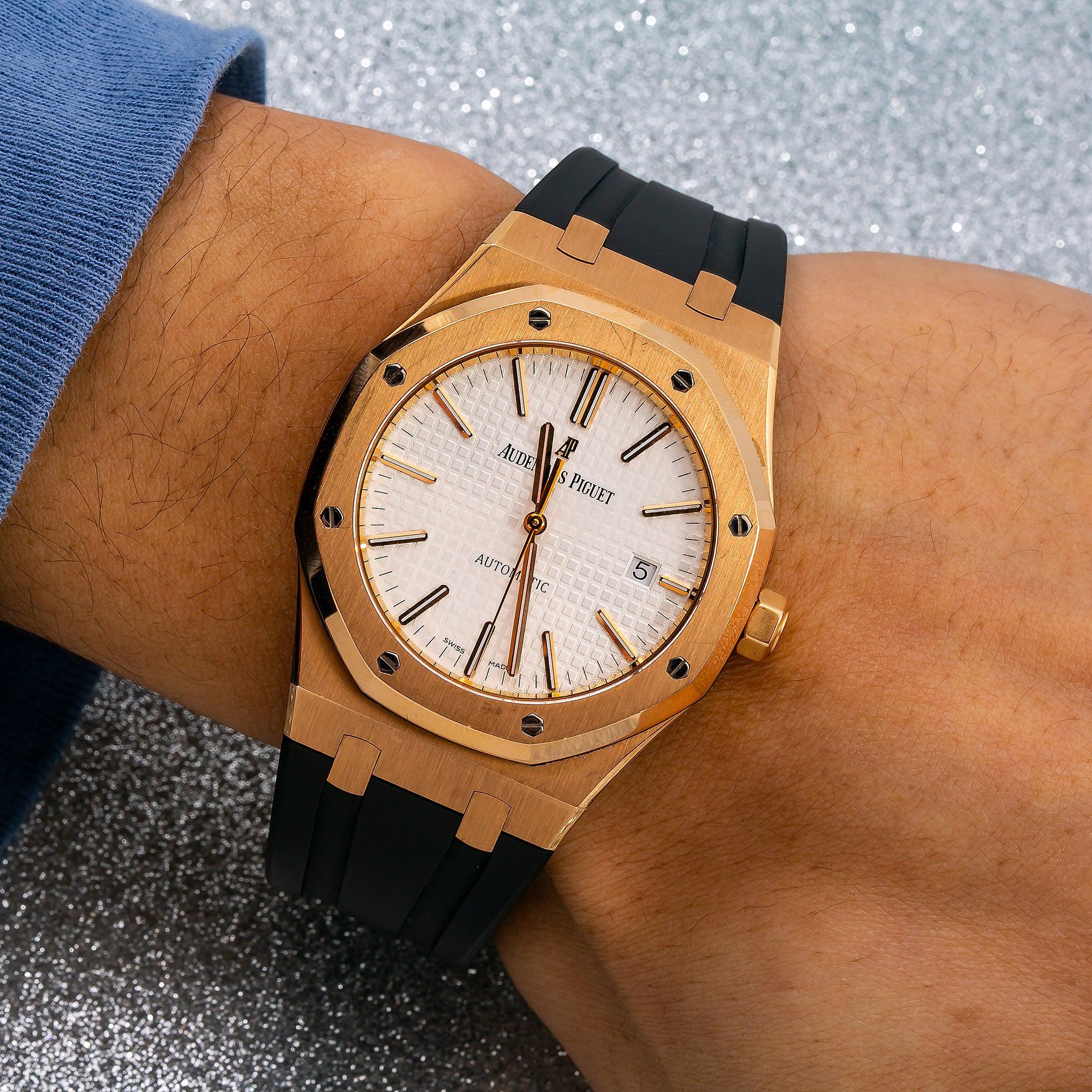 Audemars Piguet Royal Oak Selfwinding 41MM 15400OR.OO.D088CR.01 White Dial Rose Gold Bezel Black Rubber Band