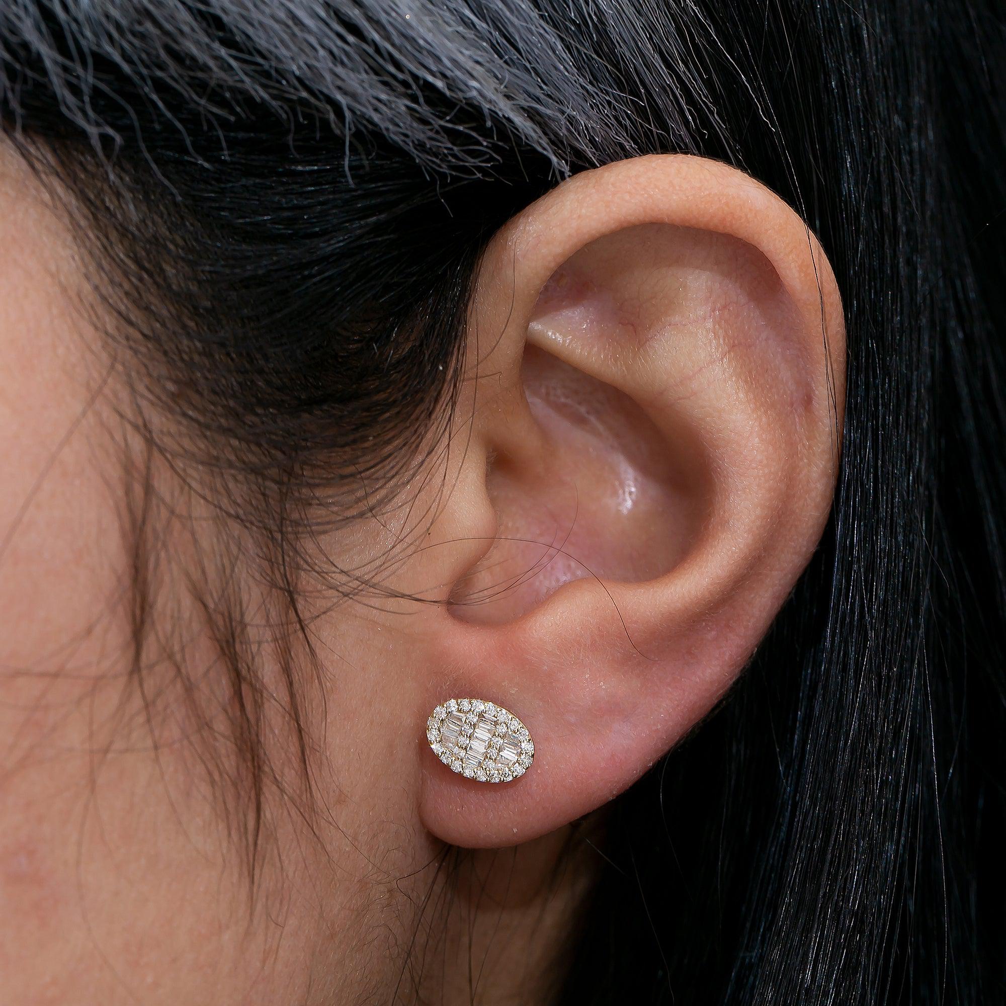 14K Yellow Gold Ladies Earrings with 0.50 CT Baguette Diamonds