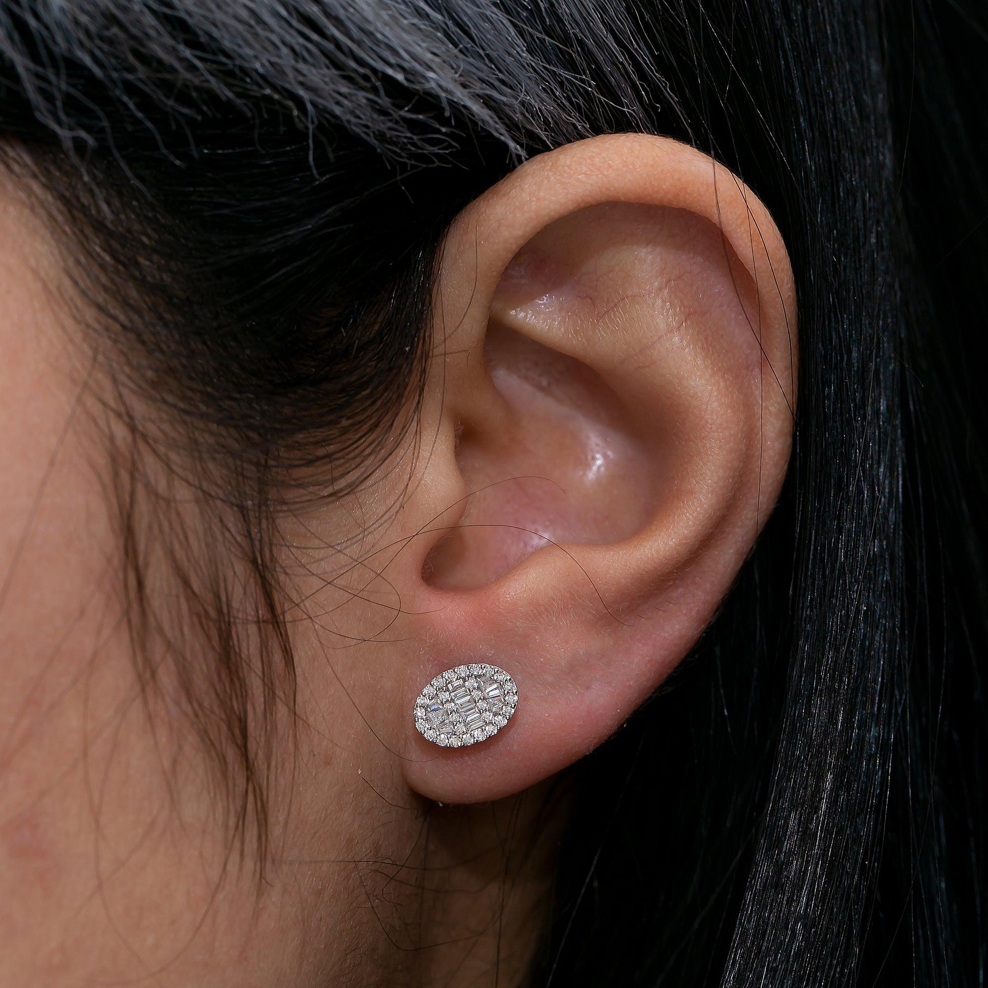 14K White Gold Ladies Earrings with 0.50 CT Baguette Diamond