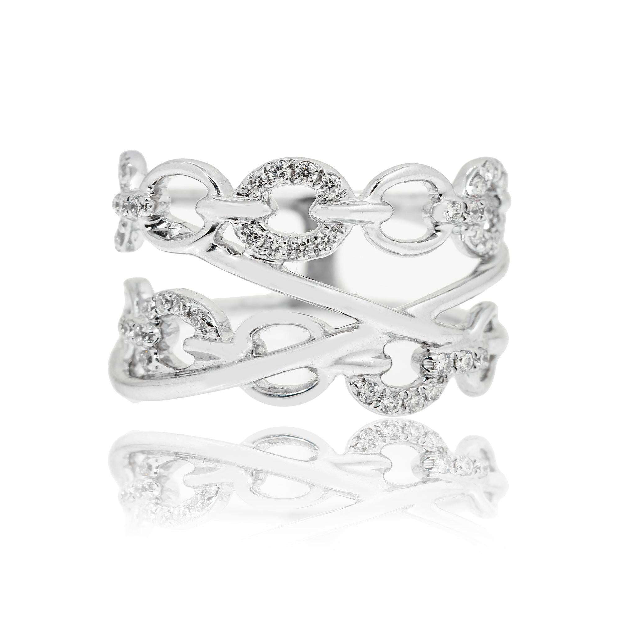 18K White Gold Ladies Ring with 0.31 CT Diamonds