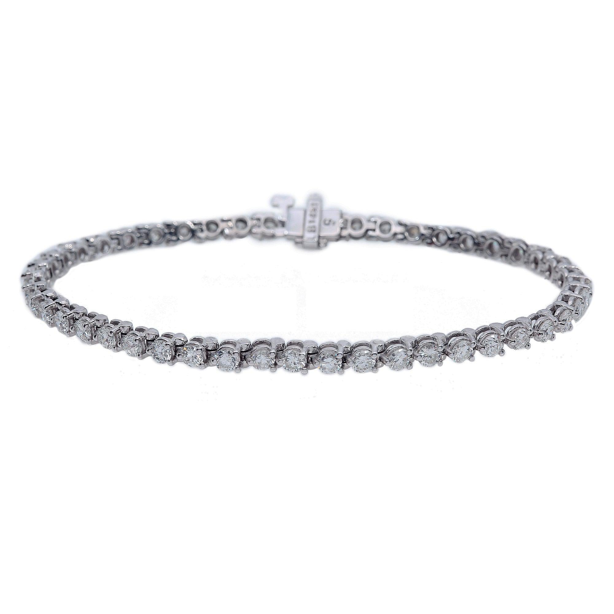 14K White Gold Bracelet With Diamonds