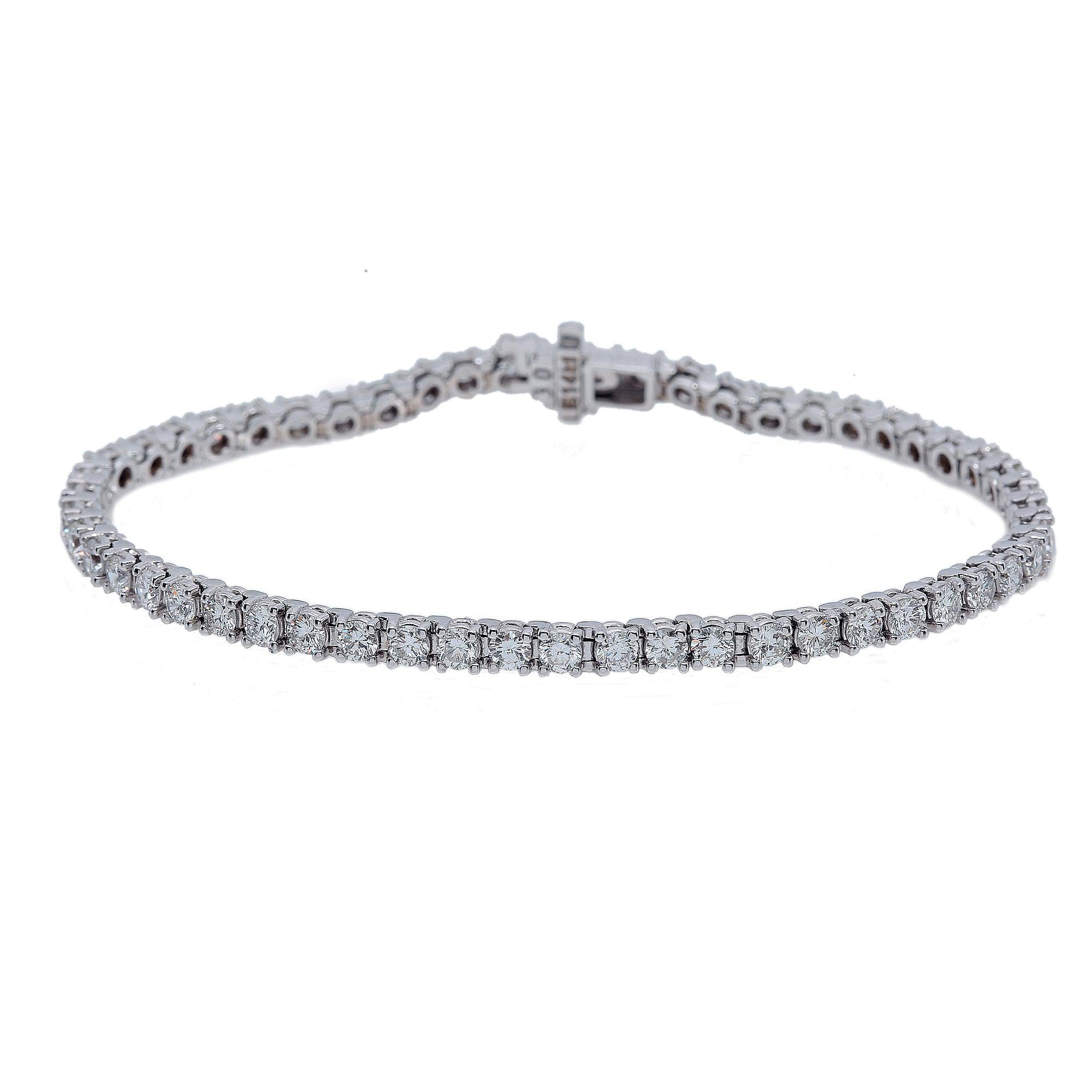 14K White Gold Bracelet With Diamonds