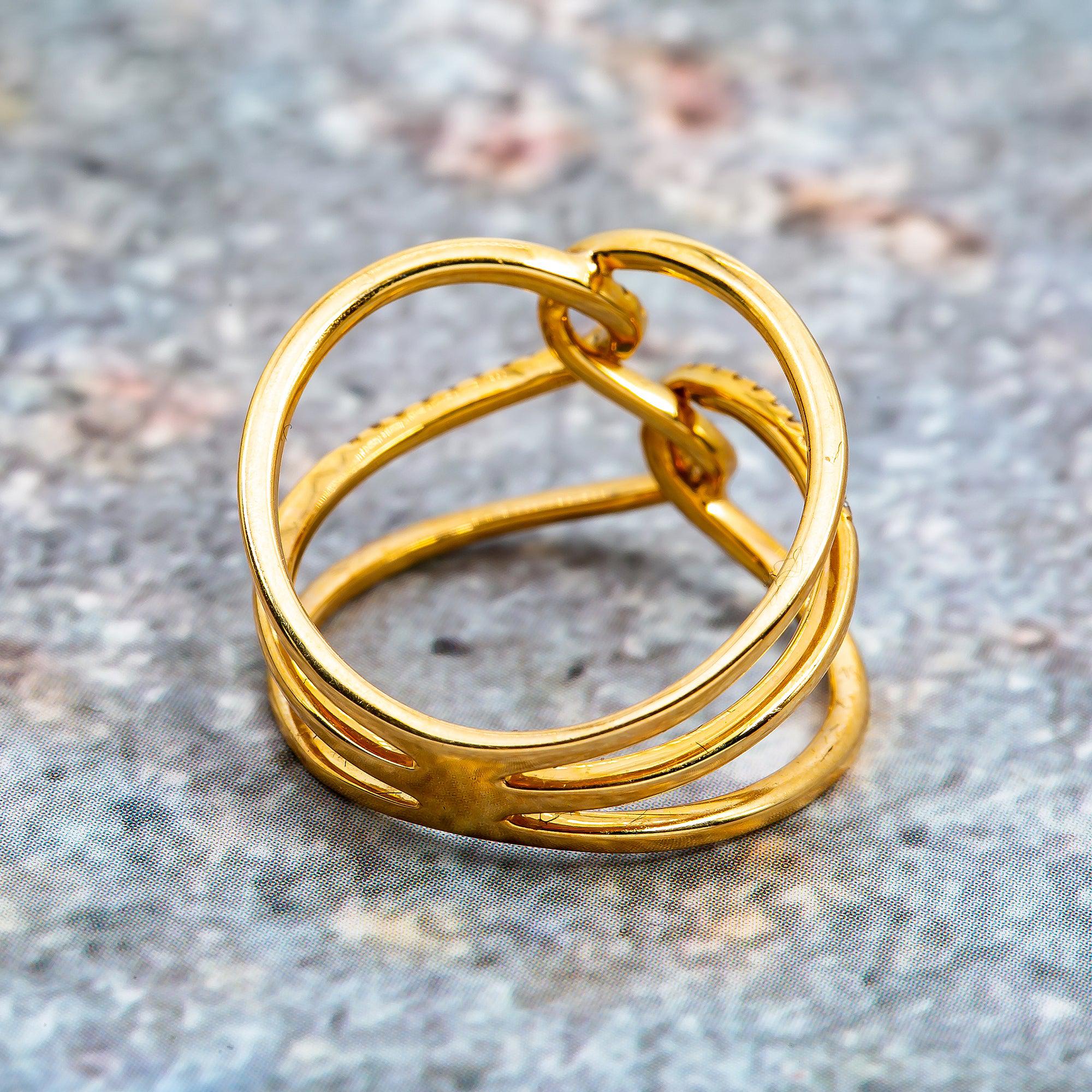 18K Yellow Gold Ladies Ring with 0.08 CT Diamonds