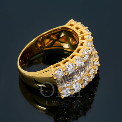 Ladies 14K Yellow Gold Fancy Baguette Diamond Ring With 2.95ct Of Diamonds