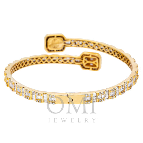 14K Yellow Gold Baguette Diamonds Bracelet 6.25 CT