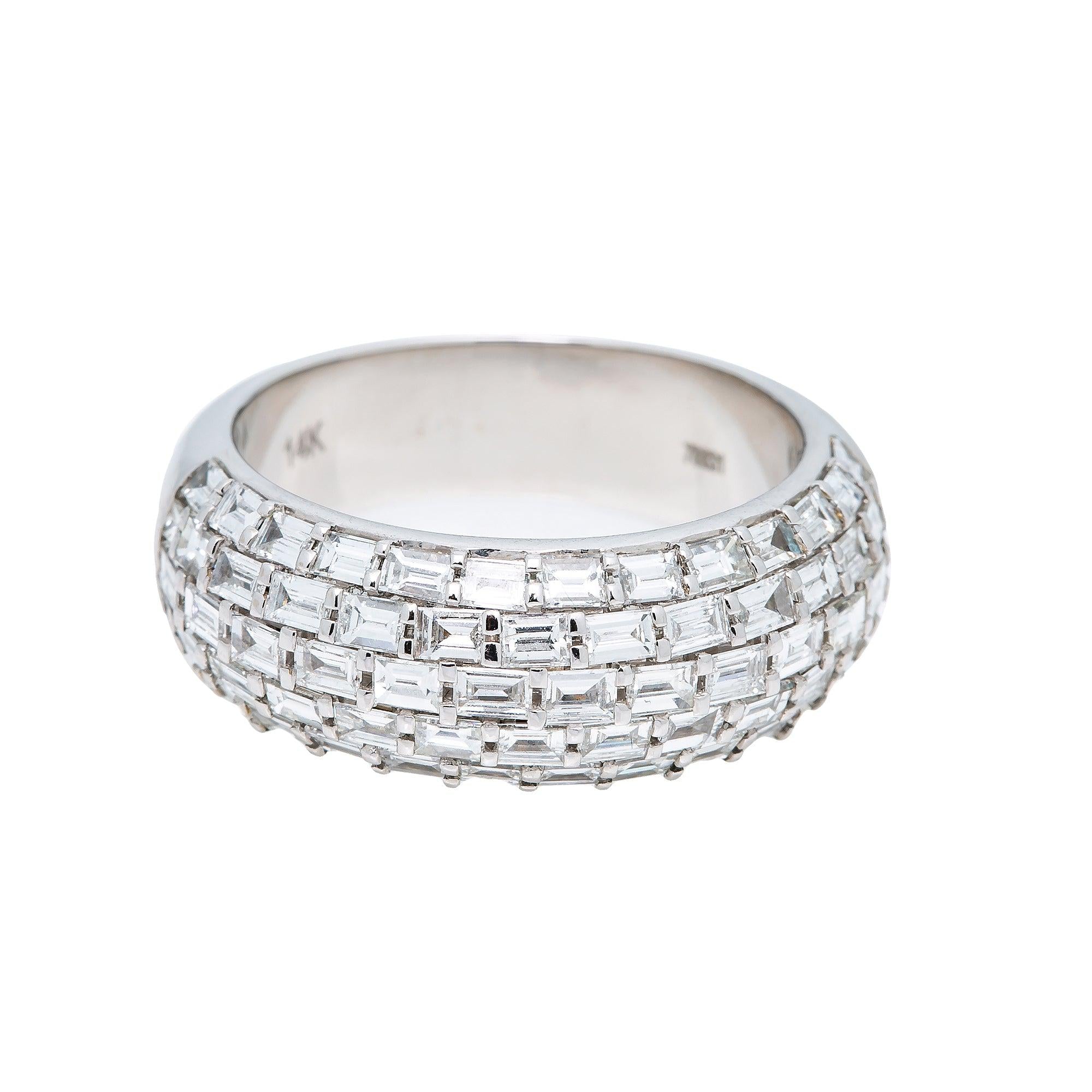 14K WHITE GOLD BAGUETTE DIAMOND RING 2.80 CT