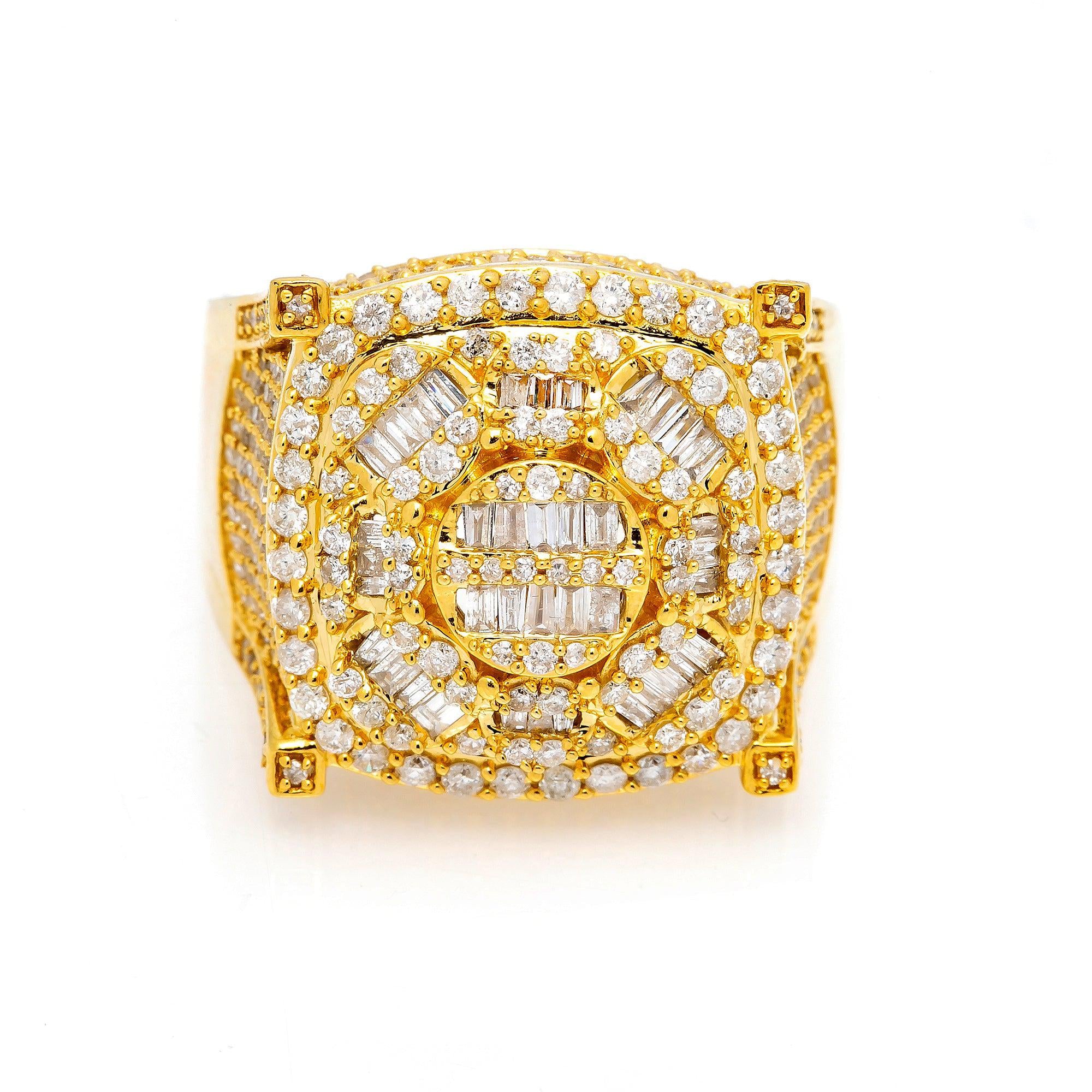 14K YELLOW GOLD DIAMOND RING WITH 2.19 CT ROUND & BAGUETTE