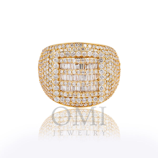 14K YELLOW GOLD MEN'S RING WITH 3.29 CT ROUND AND BAGUETTE DIAMONDS