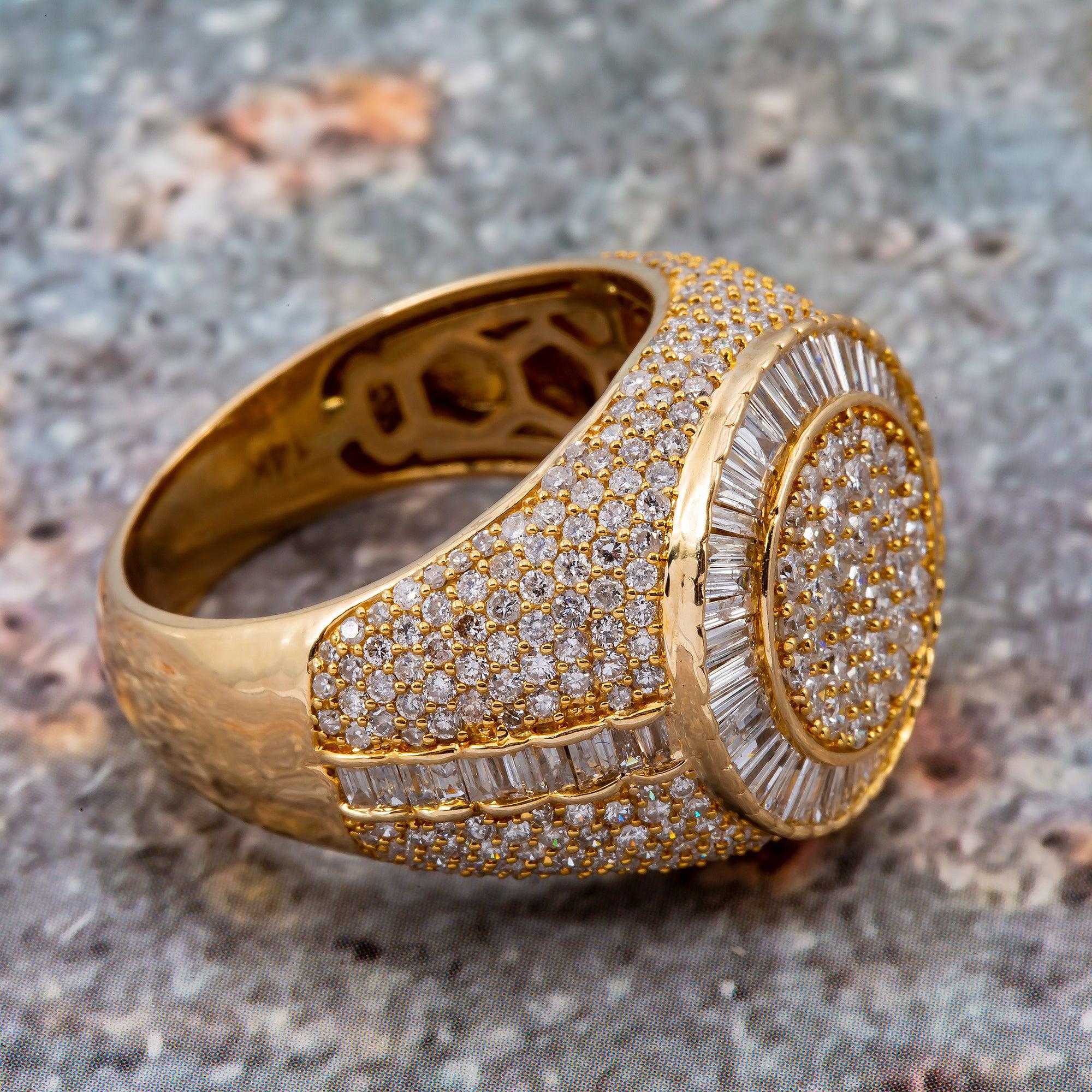 14K YELLOW GOLD MEN'S RING WITH 4.20 CT DIAMONDS