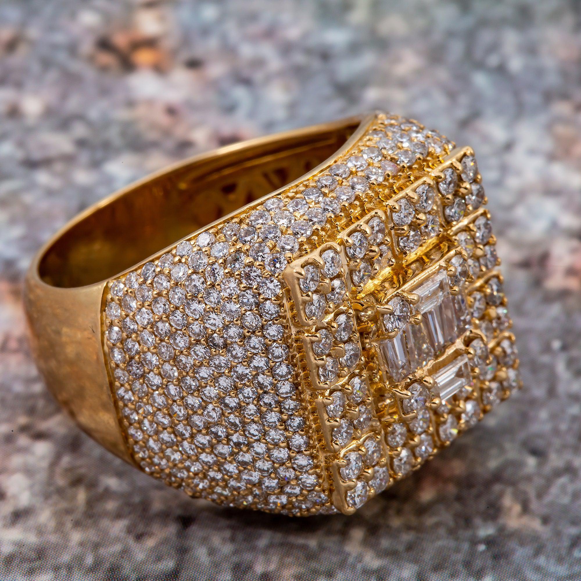 14K YELLOW GOLD MEN'S RING WITH 4.21 CT DIAMONDS