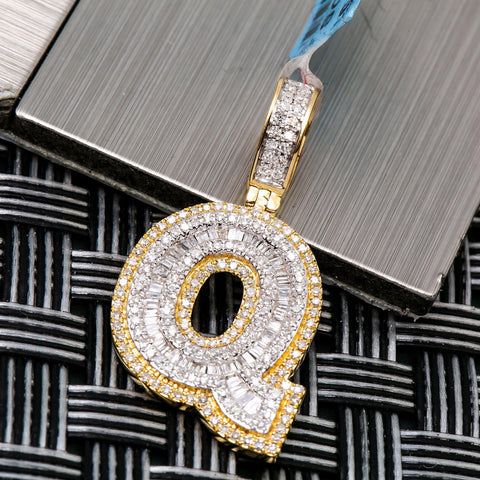 Diamond q pendant Clearance