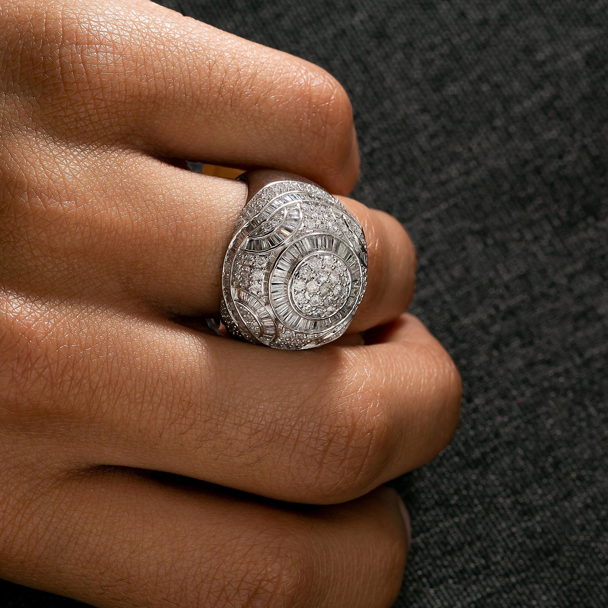 14K WHITE GOLD DIAMOND RING 2.58 CT