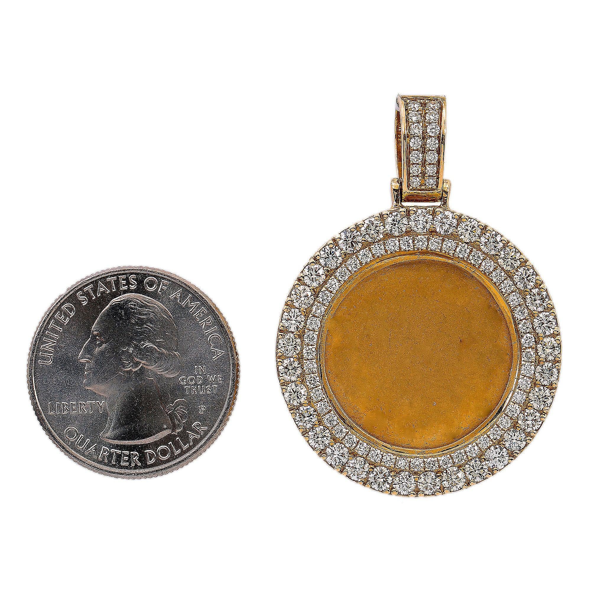 14K Yellow Gold Diamond Circle Shaped Pendant