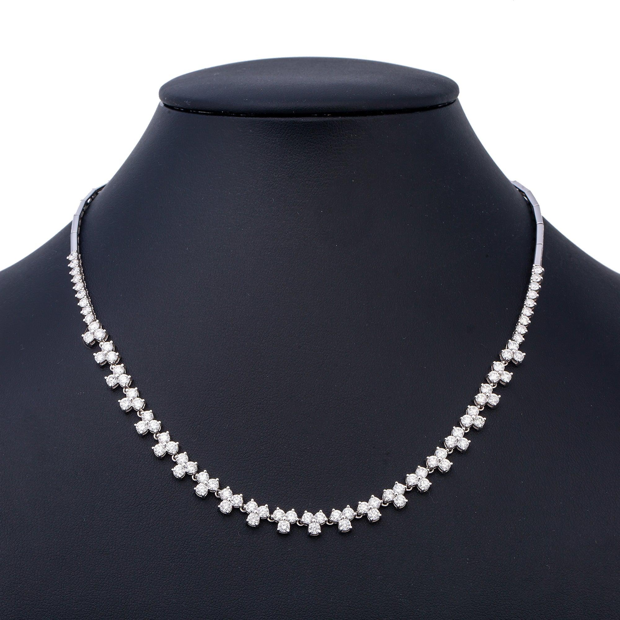 18K White Gold Women's Necklace, 18" chain and diamonds