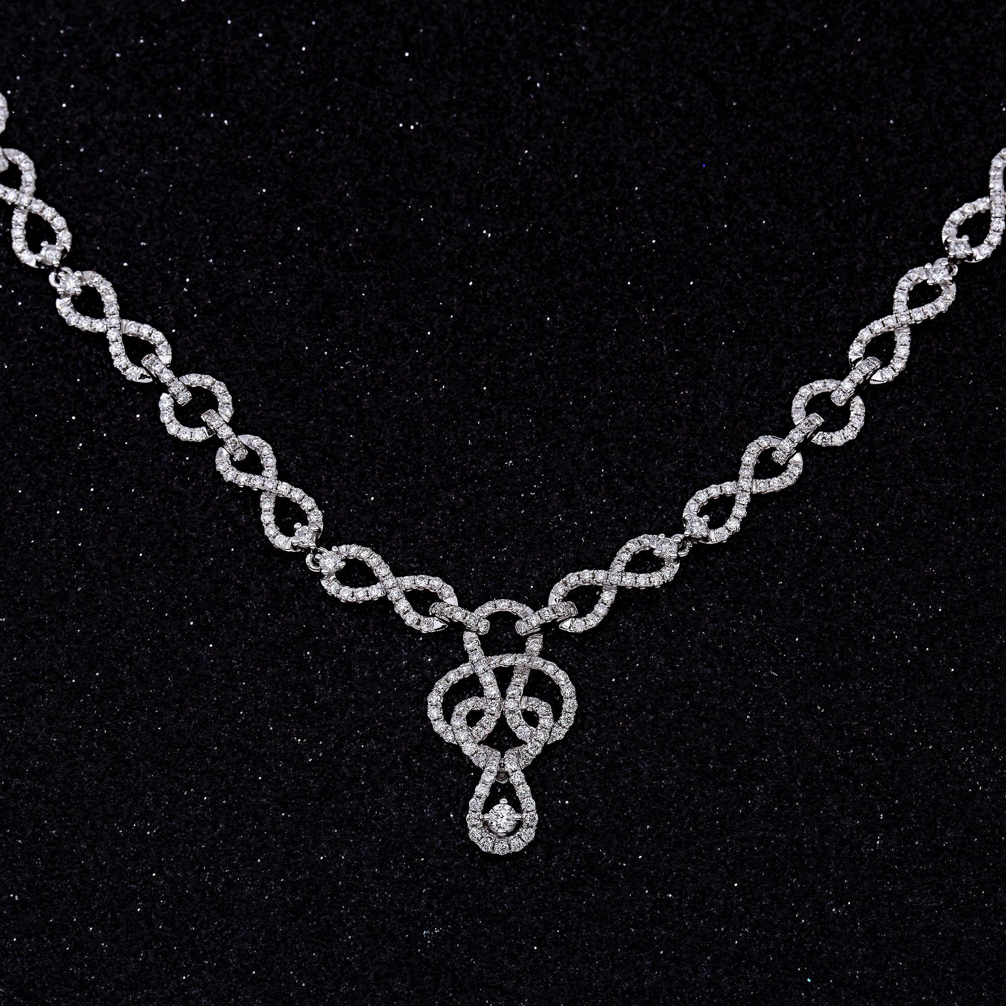 18K White Gold Women's Necklace 2.54 CT Diamonds