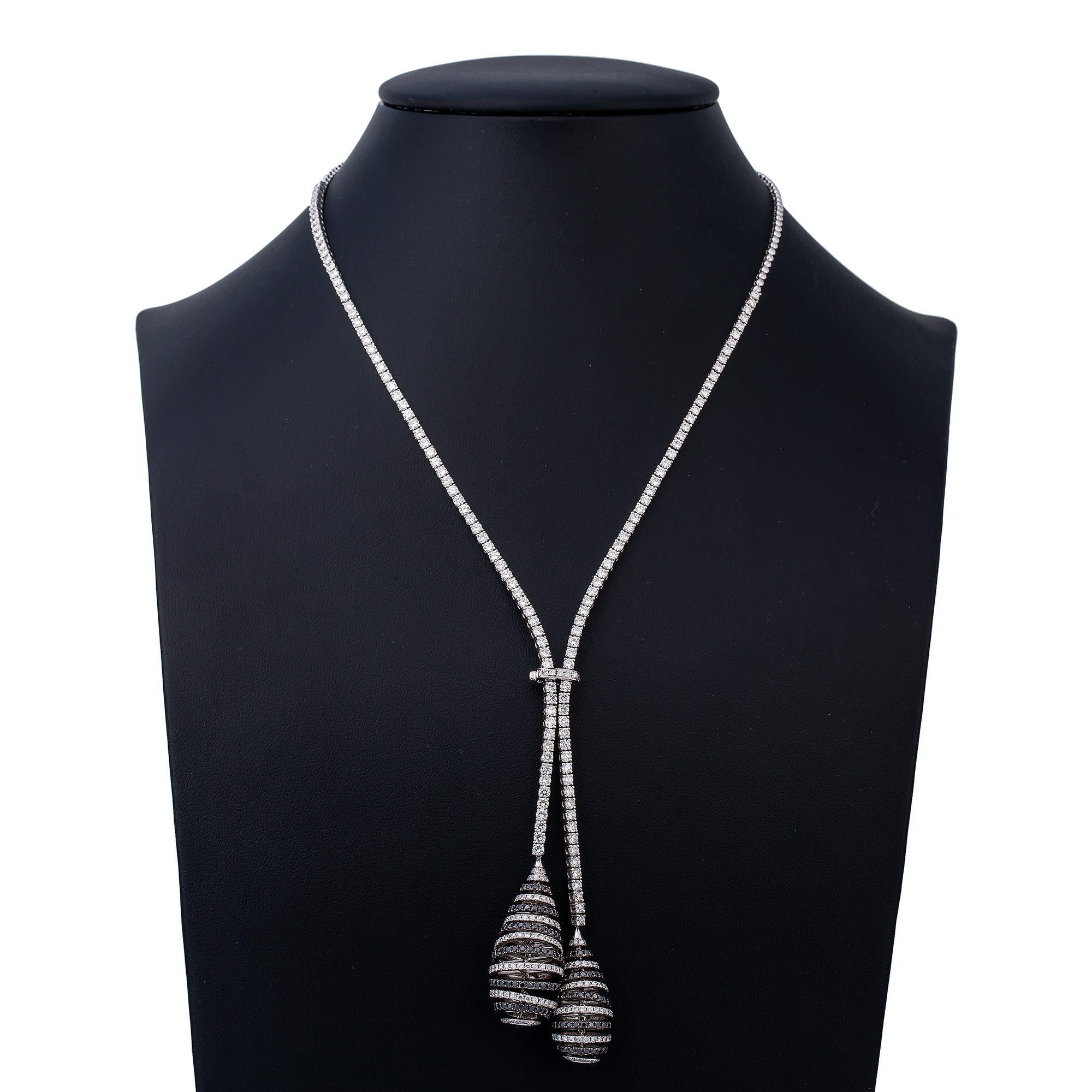 18K White Gold Women's Necklace with 15.21 CT Diamonds