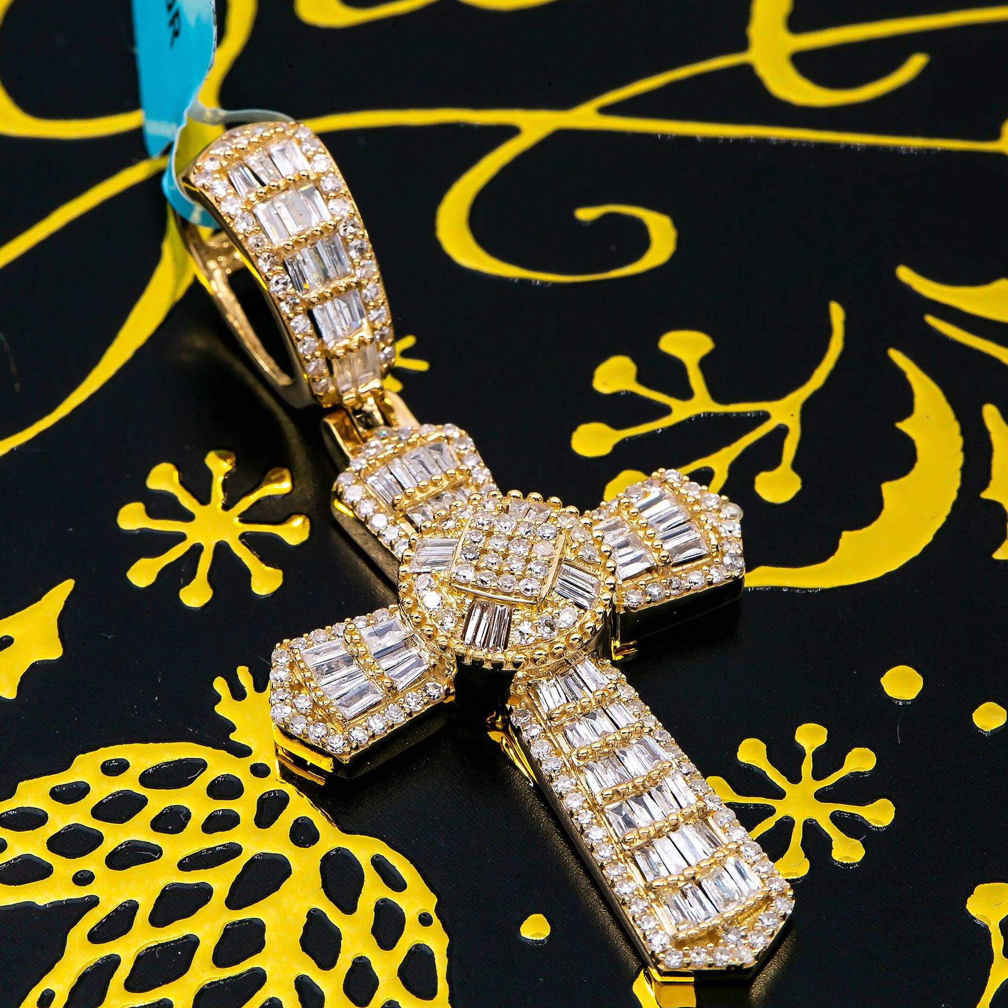 Unisex 14K Yellow Gold Cross Pendant with 0.92 CT Diamonds