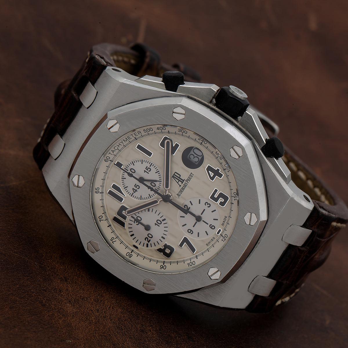 Audemars Piguet Royal Oak Offshore 42MM 26170ST.OO.D091CR.01 White Arabic Dial Stainless Steel Bezel Brown Alligator Leather Strap