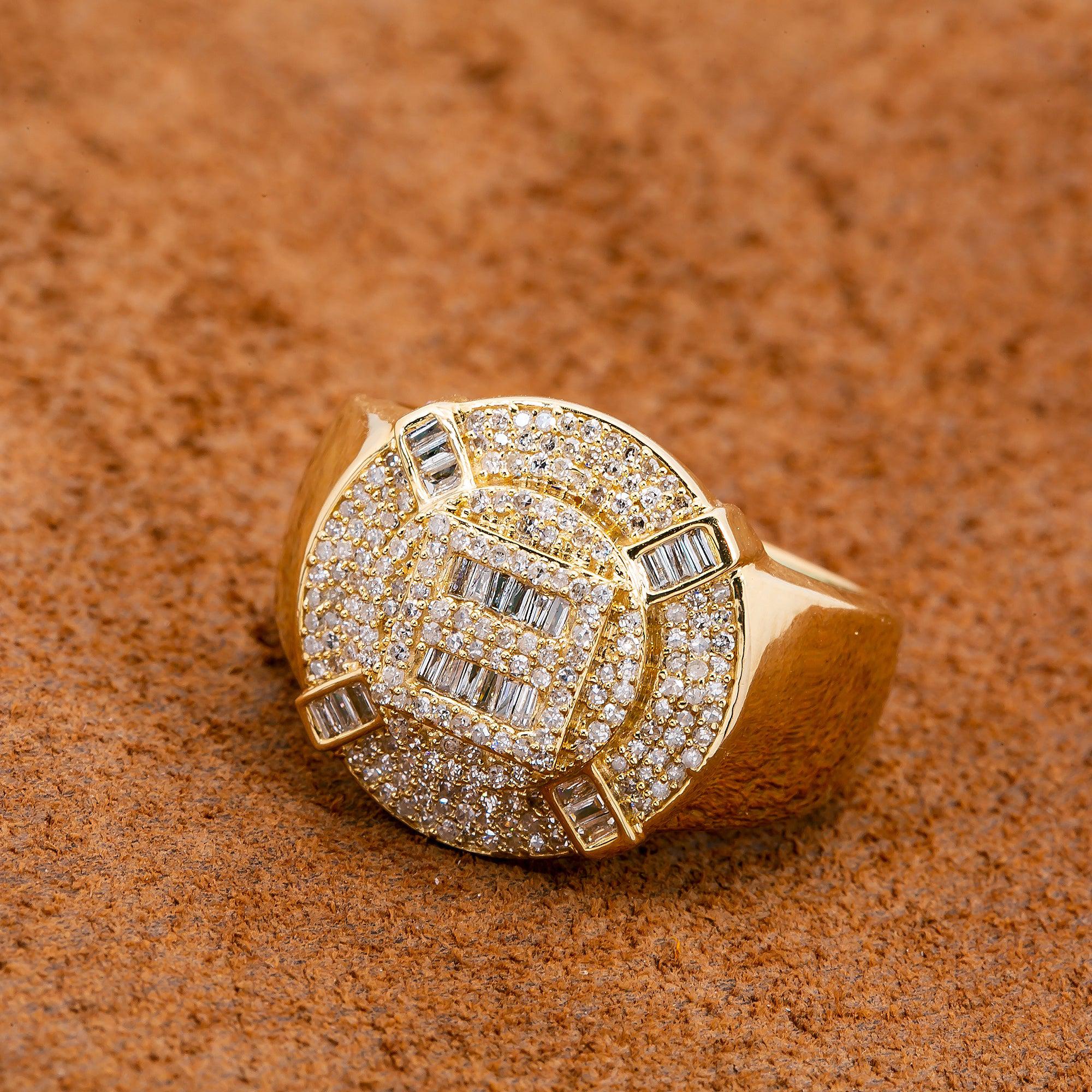 14K YELLOW GOLD MEN'S RING WITH 0.78 CT DIAMONDS
