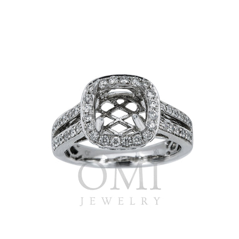 18K White Gold RR0649 Women's Ring With 0.85 CT Diamonds