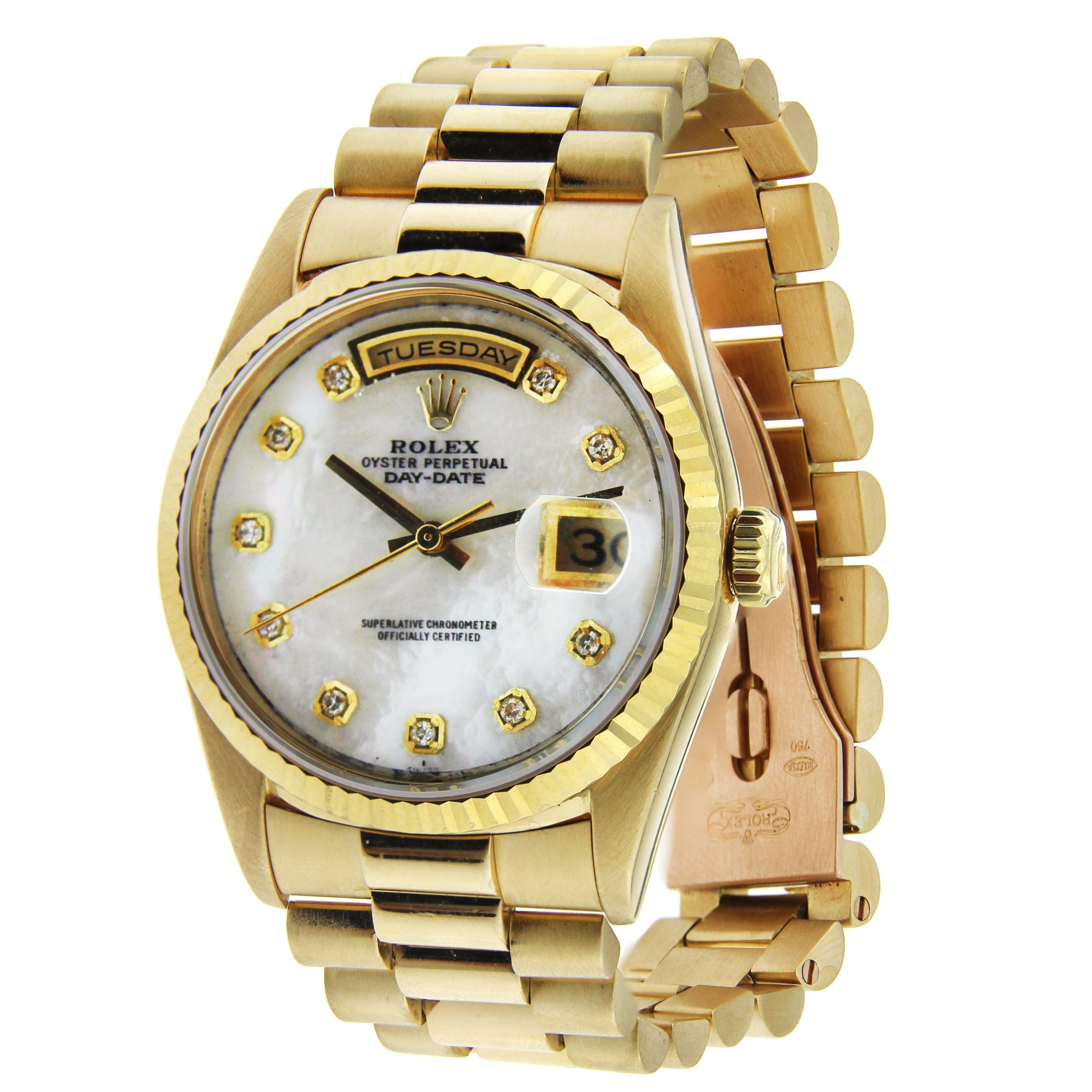 Rolex Day-Date 36MM 18038 White Mother of Pearl Diamond Dial Fluted Bezel 18K Yellow Gold President Bracelet