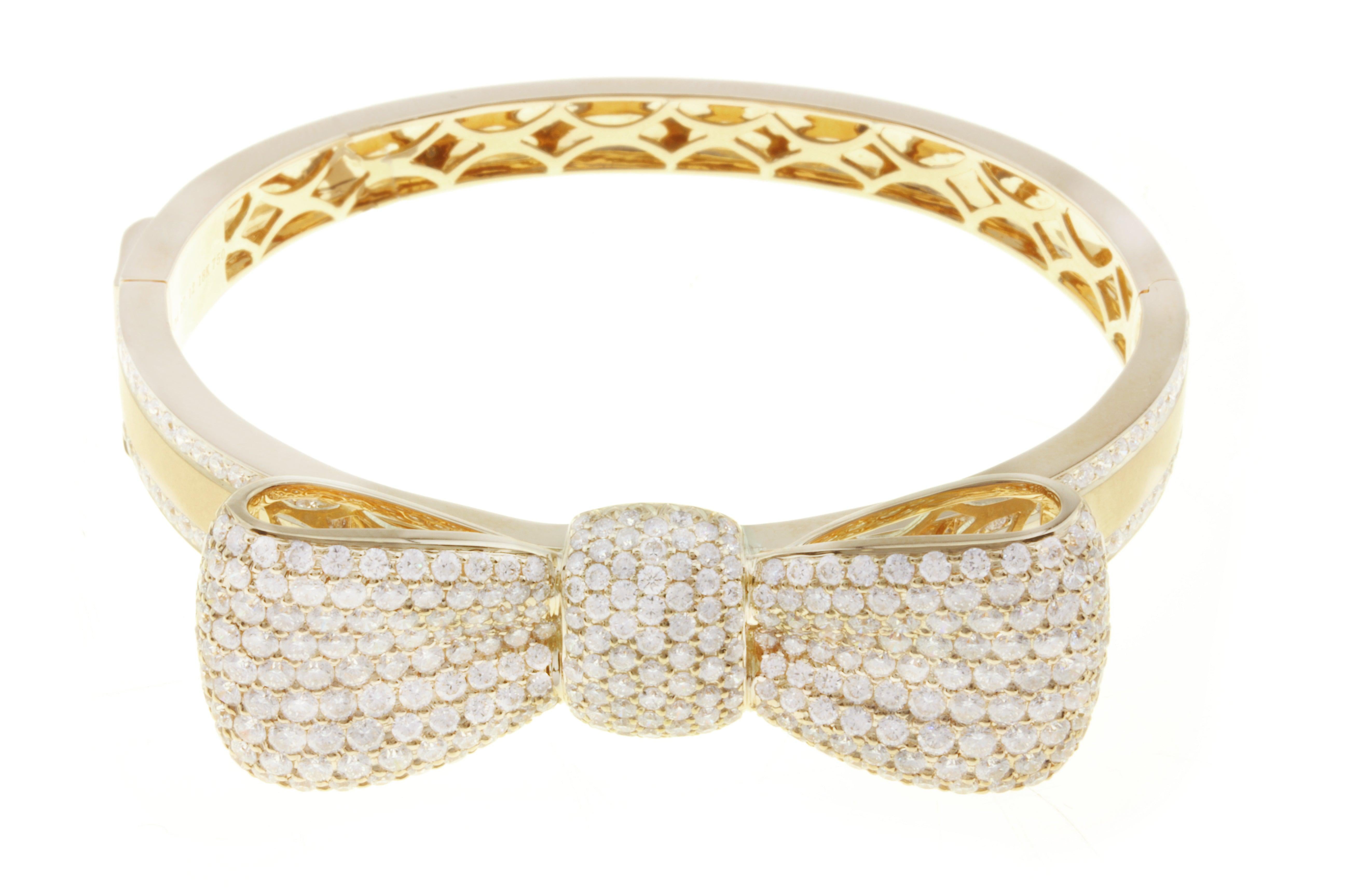 Ladies Diamond Bow Design Bangle