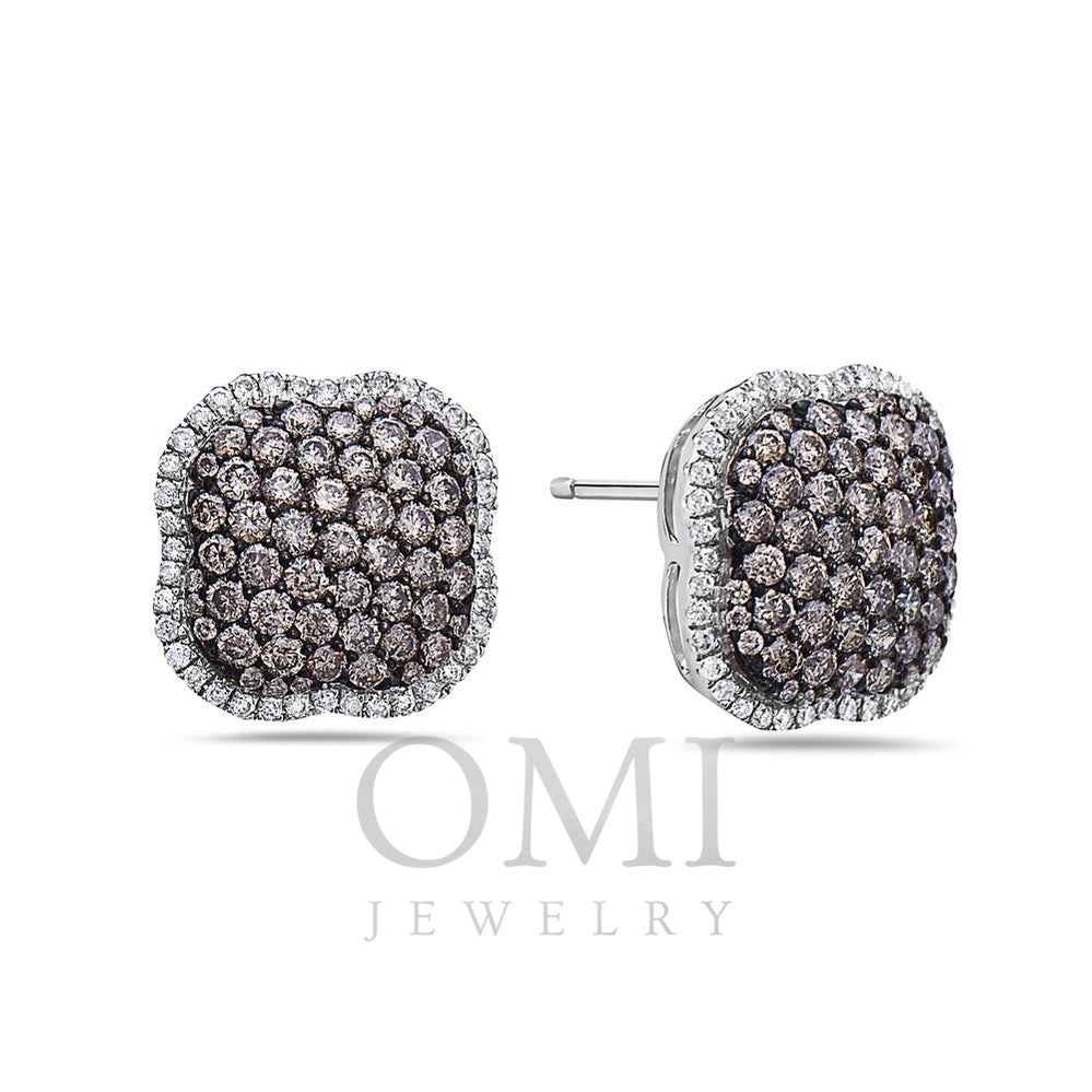 14K White Gold Ladies Earrings With Round Shaped Diamonds