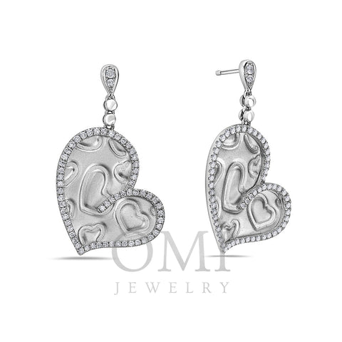 18K White Gold Ladies Heart Shaped  Earrings With Diamonds