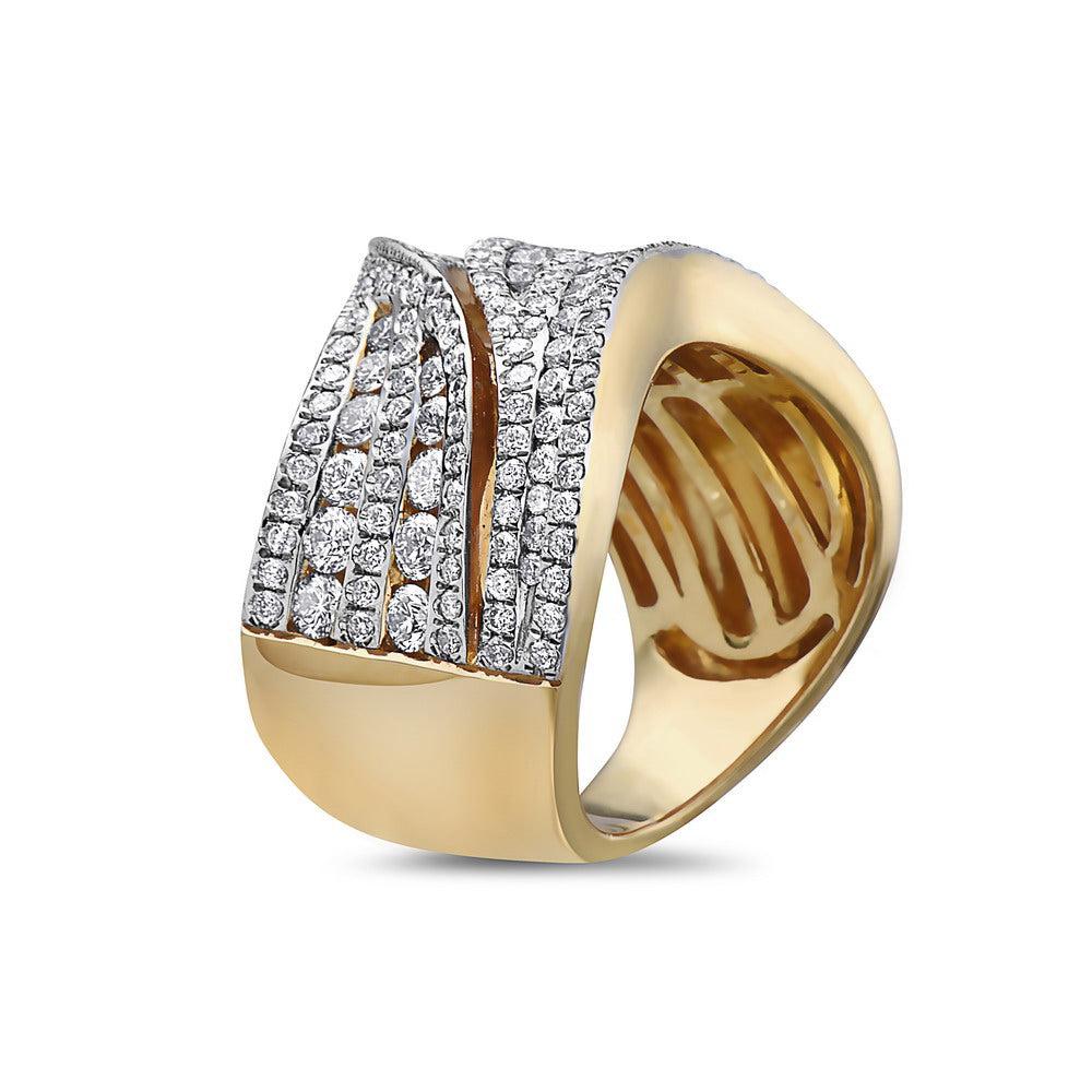 Ladies 18k Yellow Gold Diamond 2.85 CT Right Hand Ring
