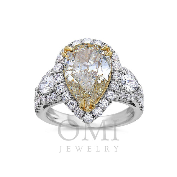 Ladies 18k White Gold Diamond 4.77 CT Right Hand Ring