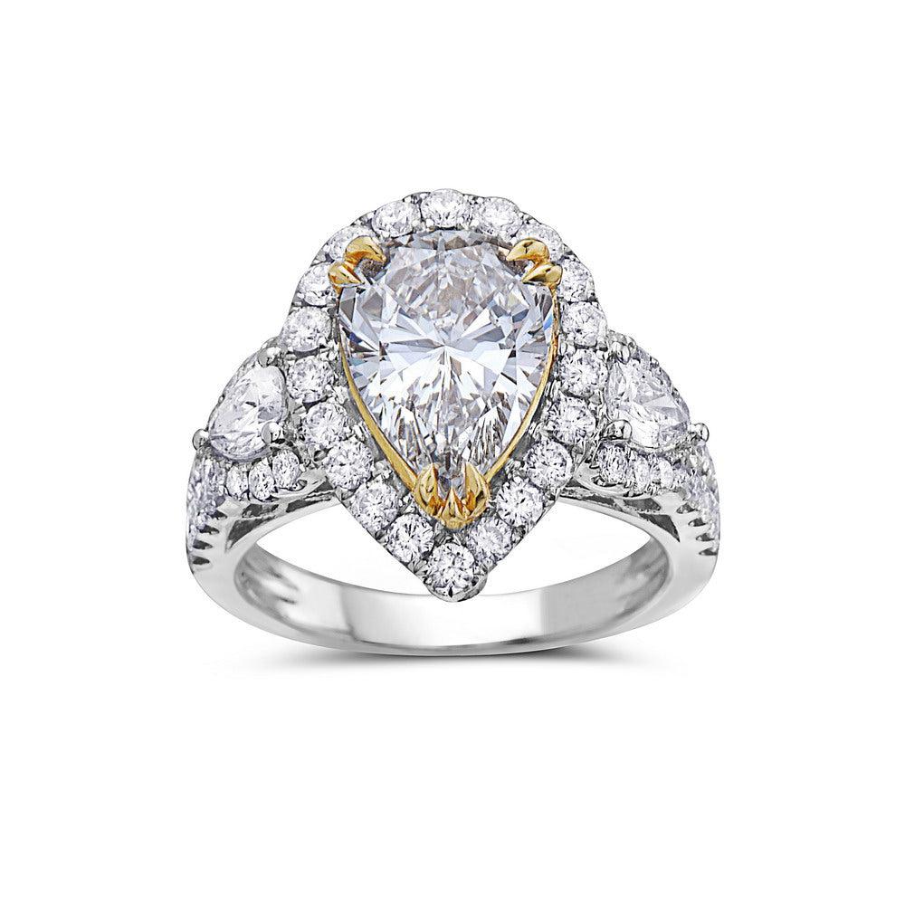 Ladies 18k White Gold Diamond 3.94 CT Right Hand Ring