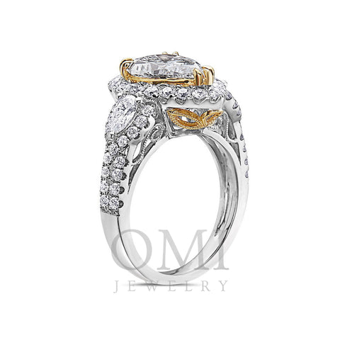 Ladies 18k White Gold Diamond 3.94 CT Right Hand Ring