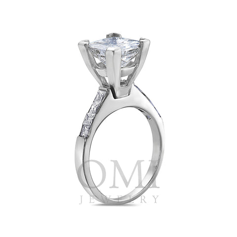 Ladies 18k White Gold With 3.1 CT Engagment Ring