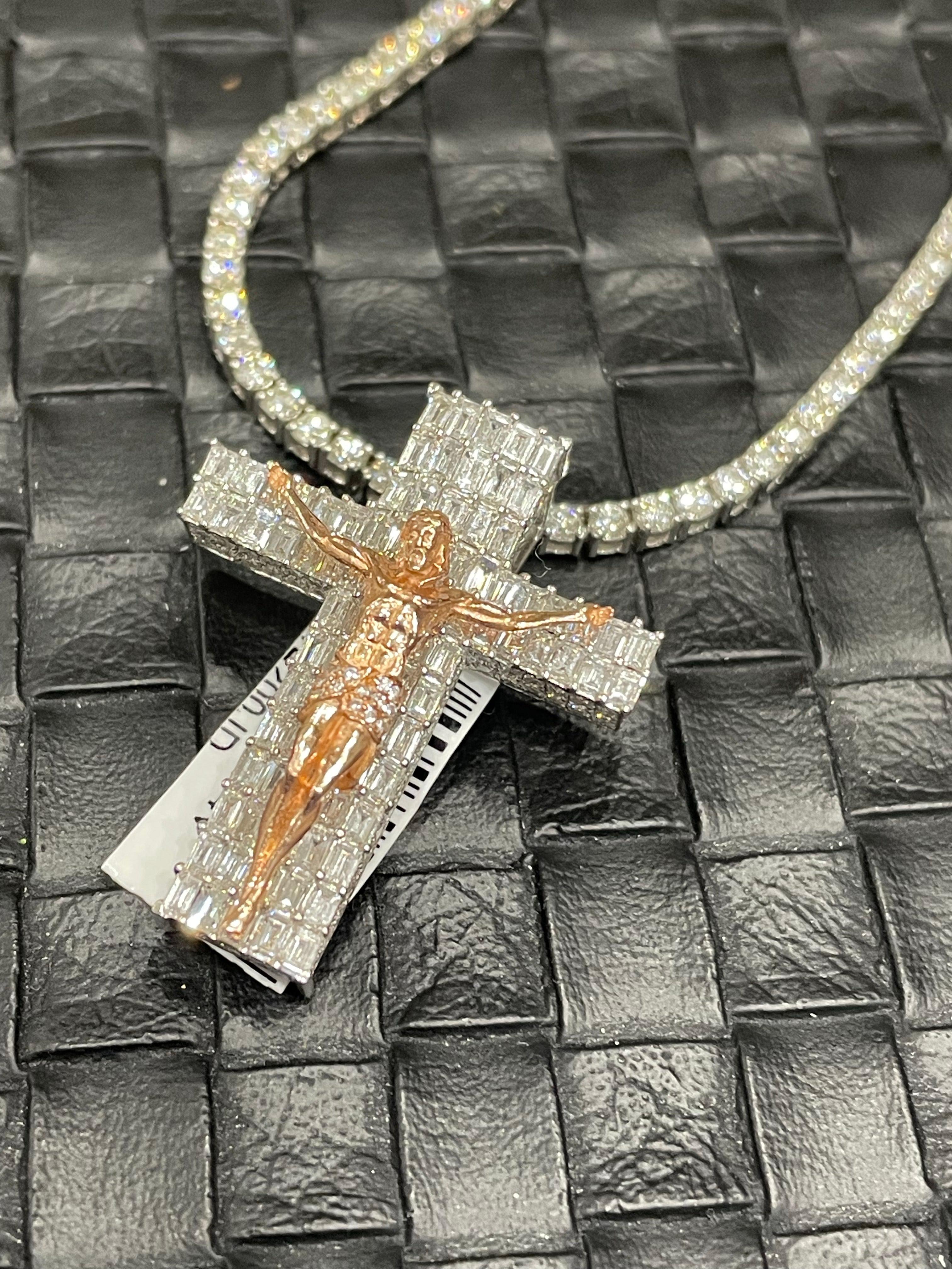 14k white gold diamond chain 22 inch 10 ct diamonds ,diamond cross pendant 3.7ct diamonds