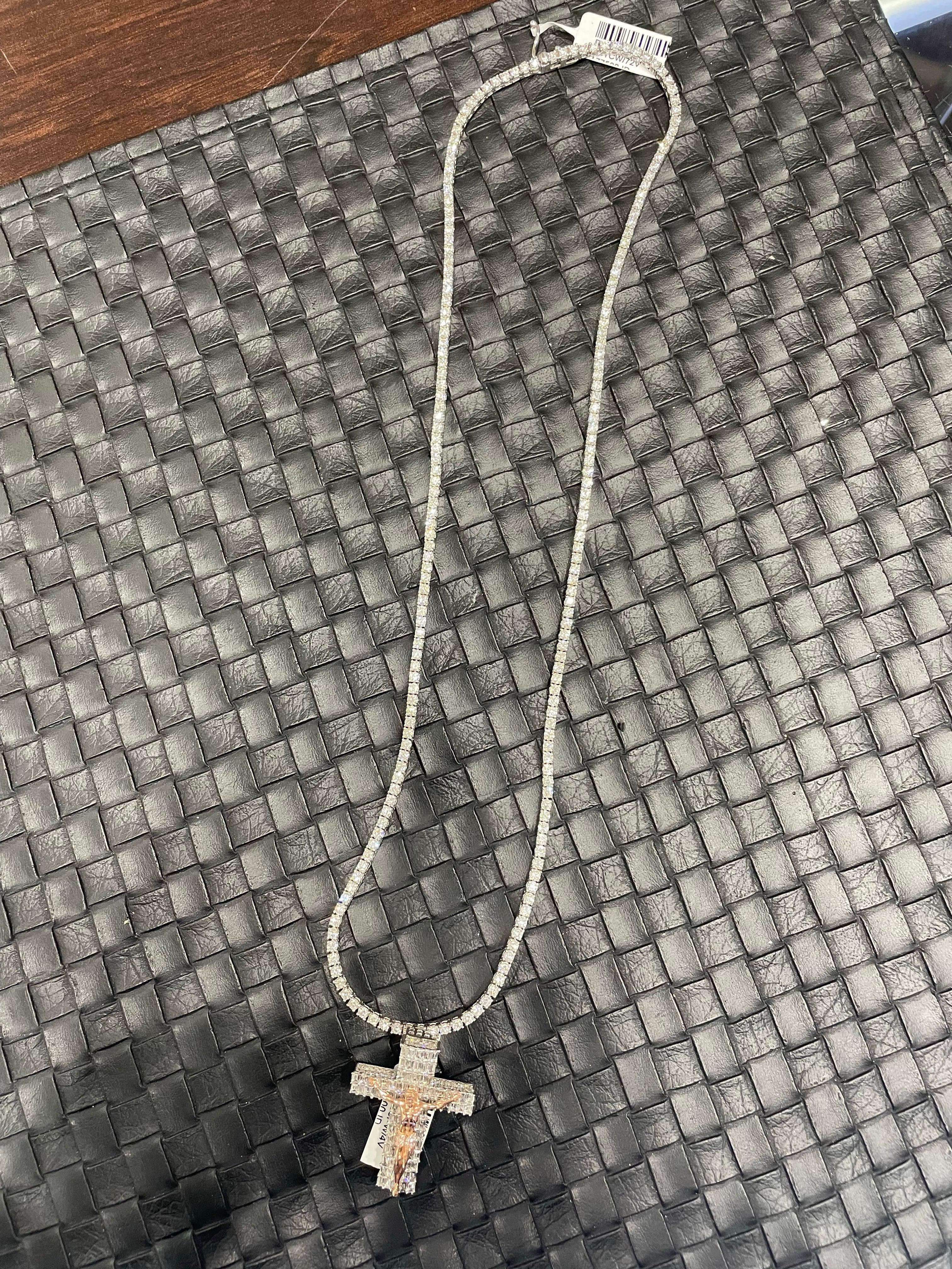 14k white gold diamond chain 22 inch 10 ct diamonds ,diamond cross pendant 3.7ct diamonds