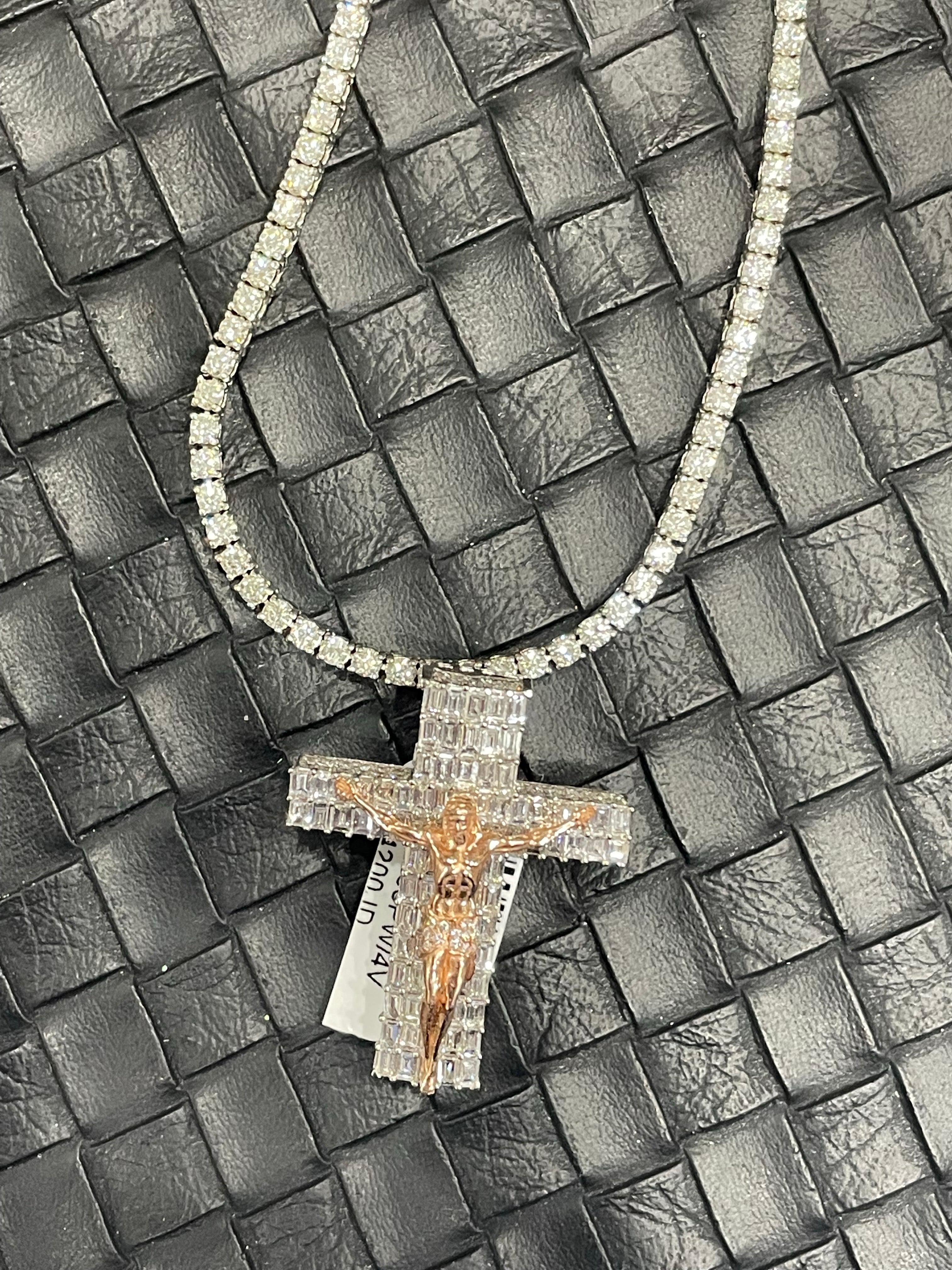 14k white gold diamond chain 22 inch 10 ct diamonds ,diamond cross pendant 3.7ct diamonds